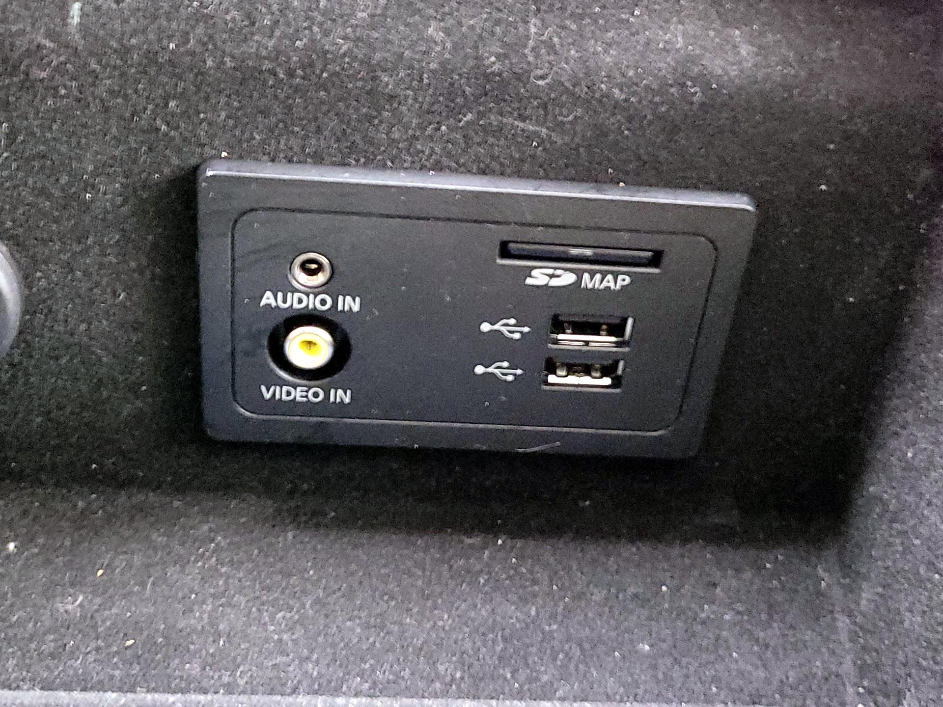 Thumbnail: 2019 INFINITI QX60 - 19