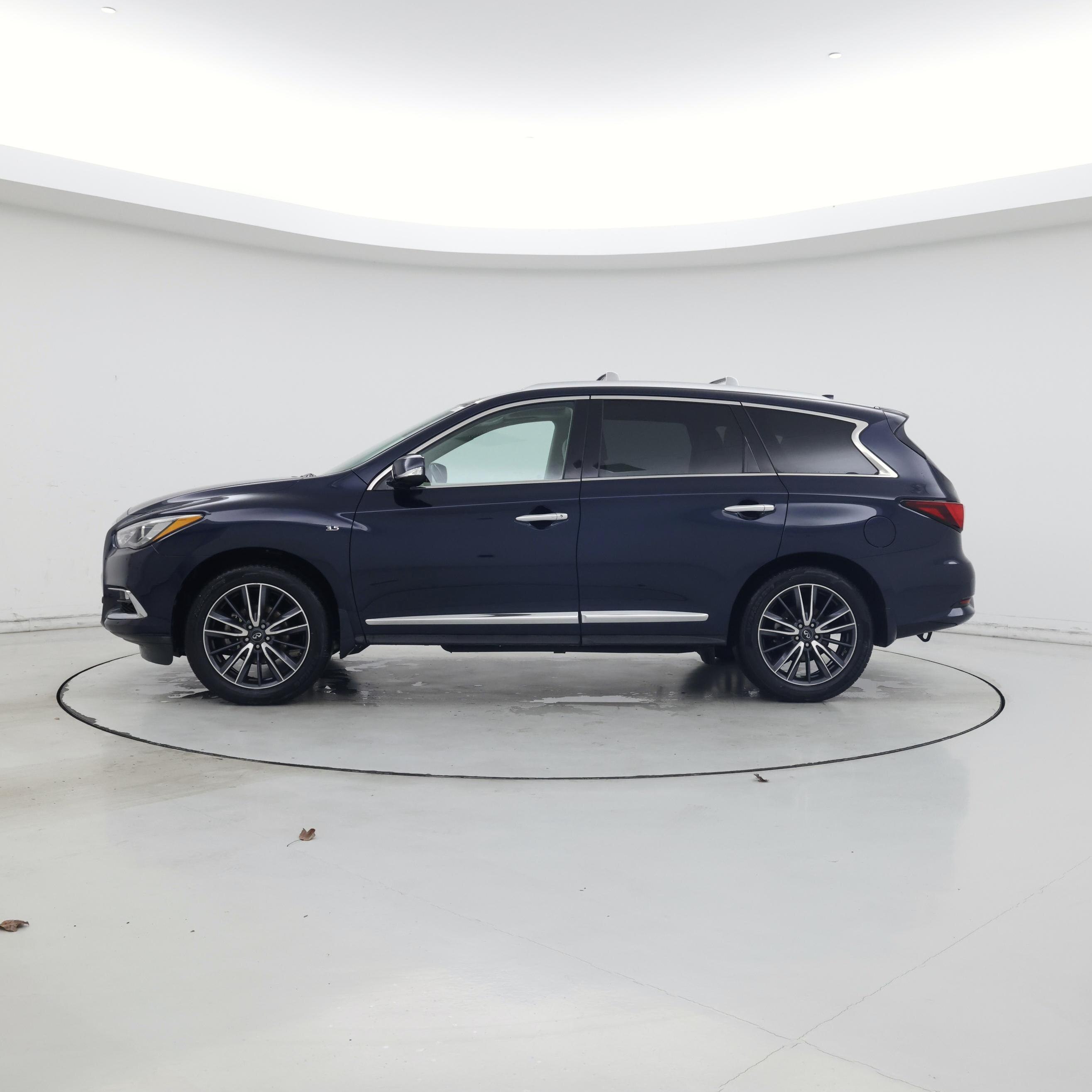 Thumbnail: 2019 INFINITI QX60 - 3