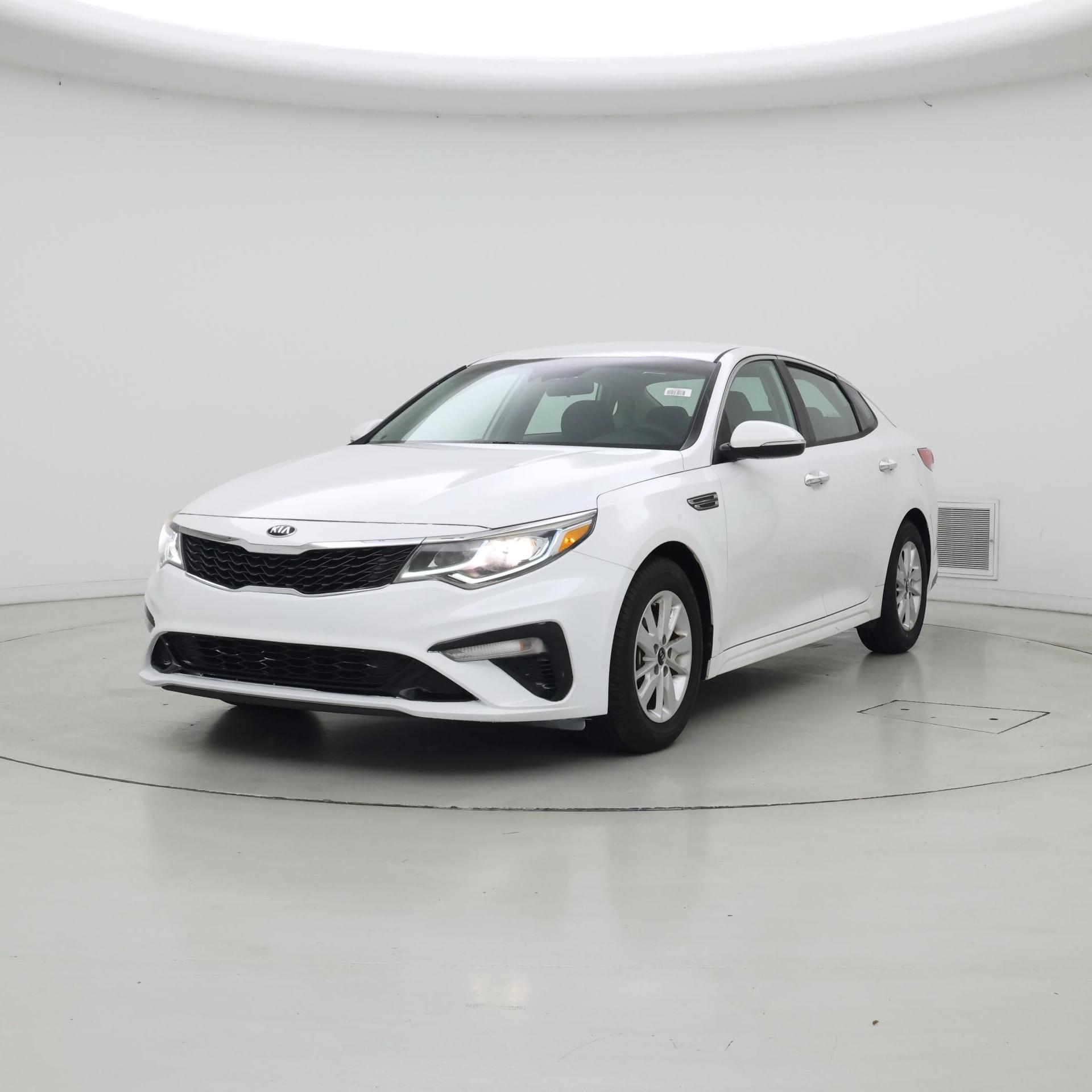 Thumbnail: 2019 Kia Optima - 4