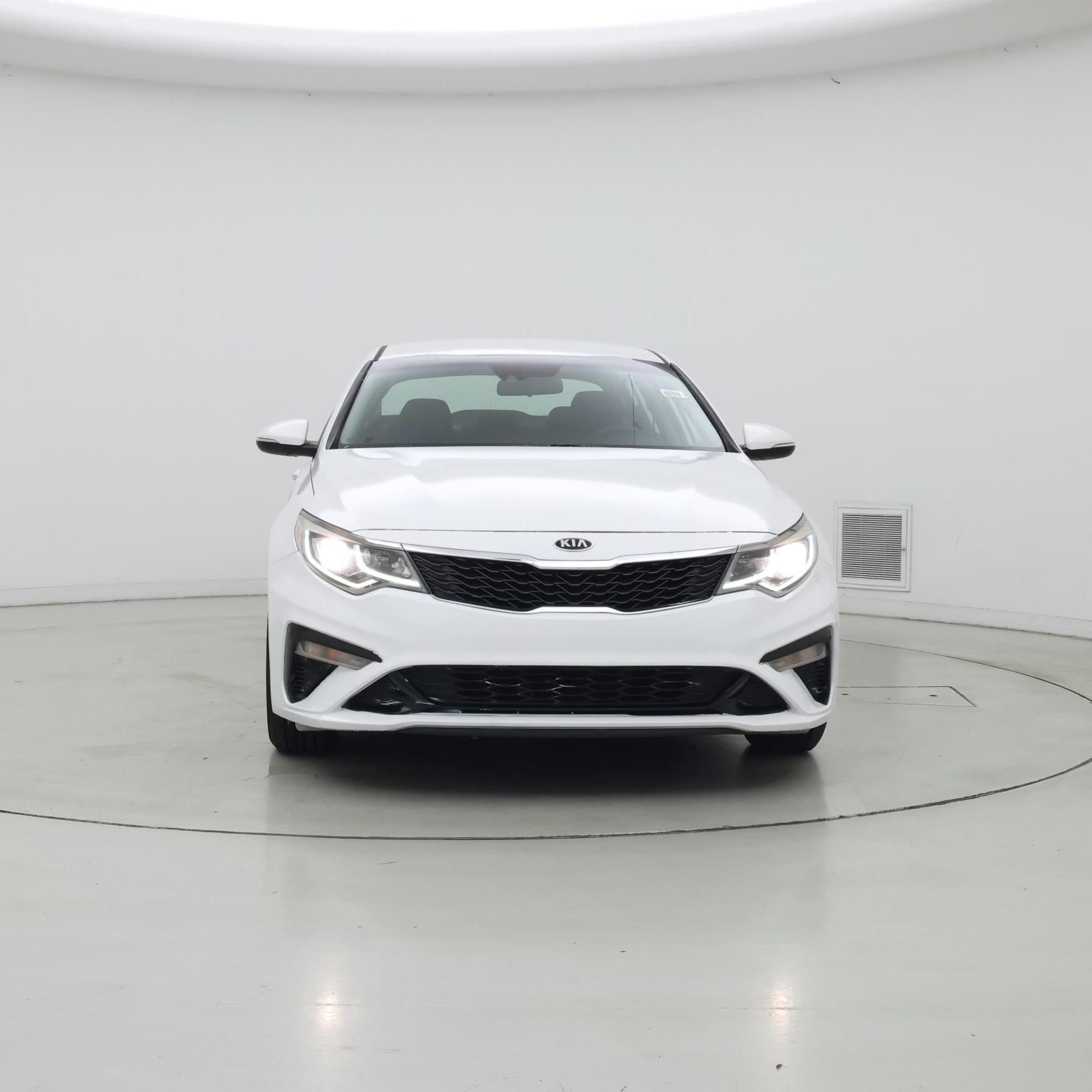 Thumbnail: 2019 Kia Optima - 5