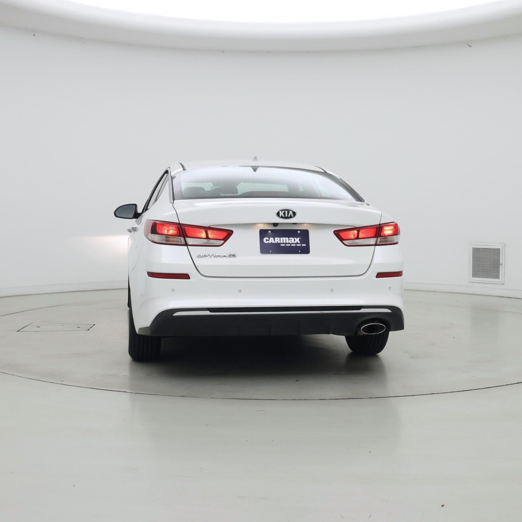 Thumbnail: 2019 Kia Optima - 6