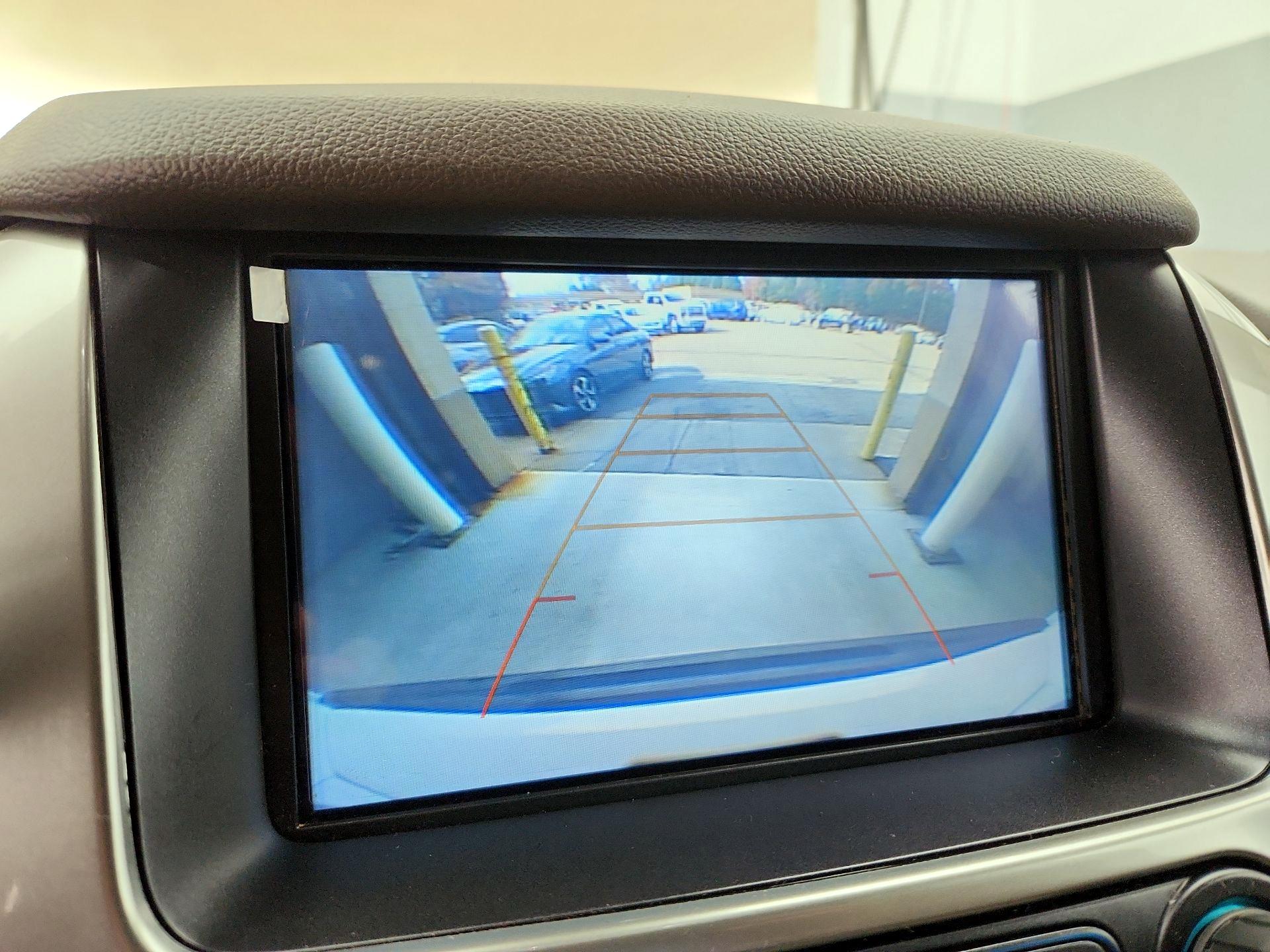 Thumbnail: 2020 Chevrolet Tahoe - 14