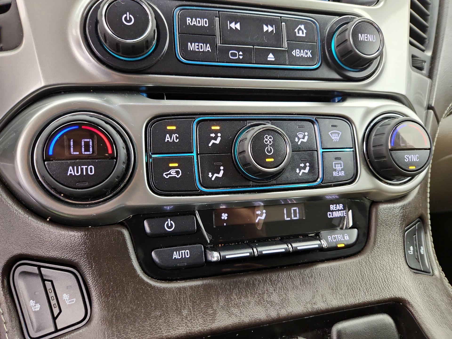 Thumbnail: 2020 Chevrolet Tahoe - 16