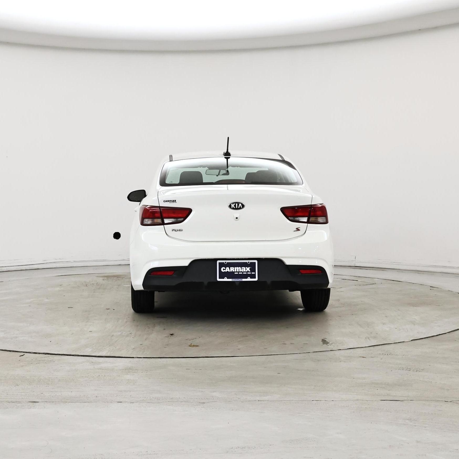 Thumbnail: 2020 Kia Rio - 6