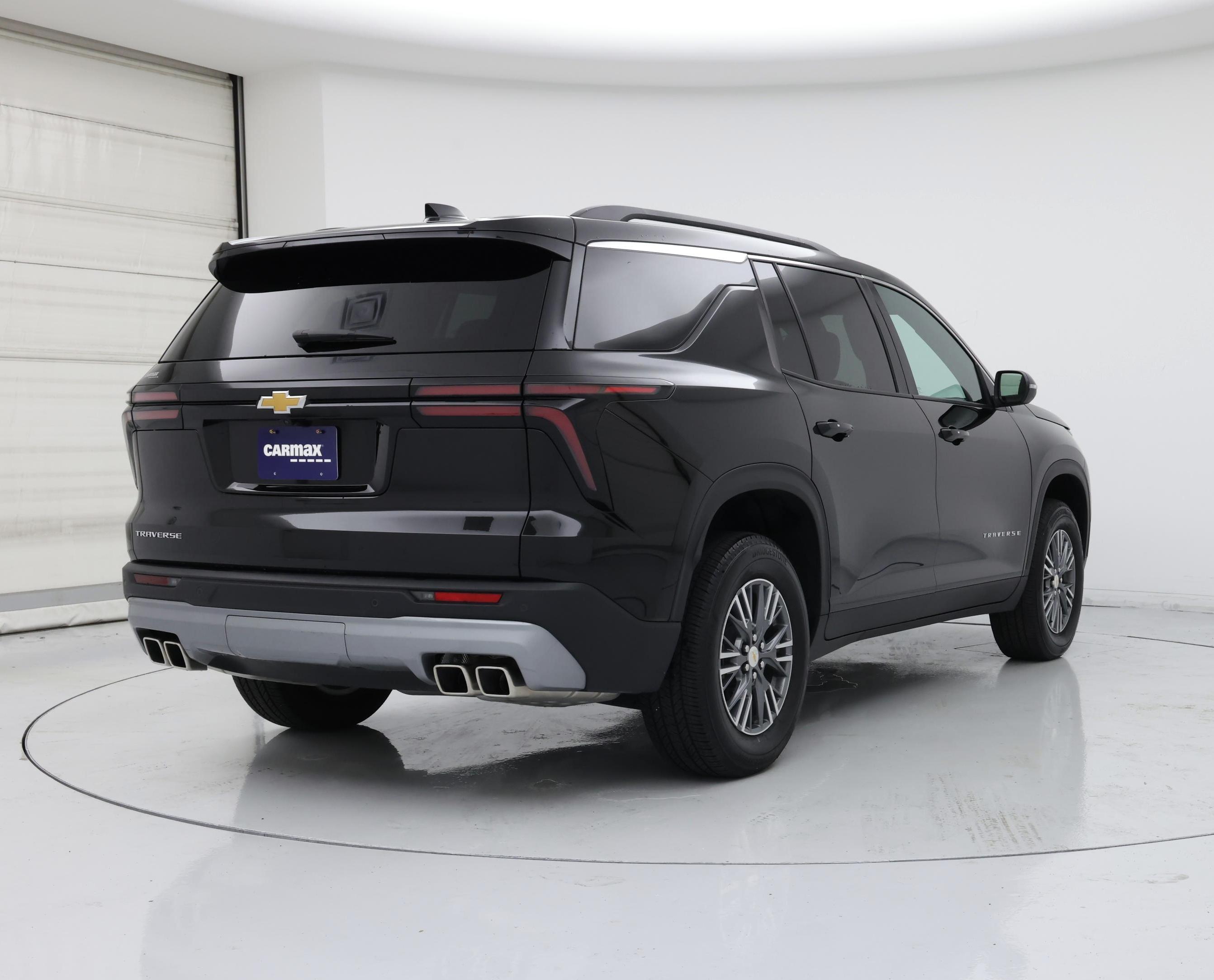 Thumbnail: 2025 Chevrolet Traverse - 8