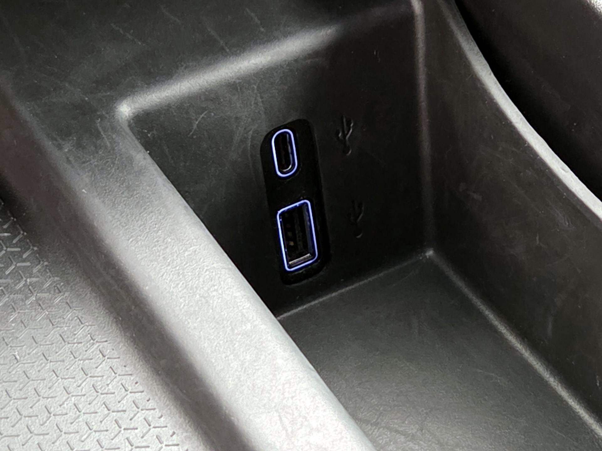 Thumbnail: 2025 GMC Acadia - 18