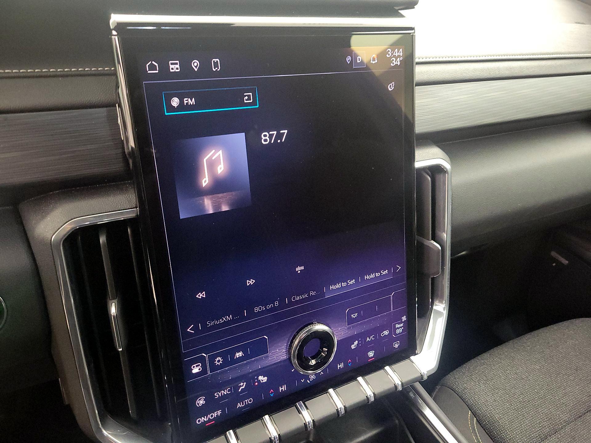 Thumbnail: 2025 GMC Acadia - 15