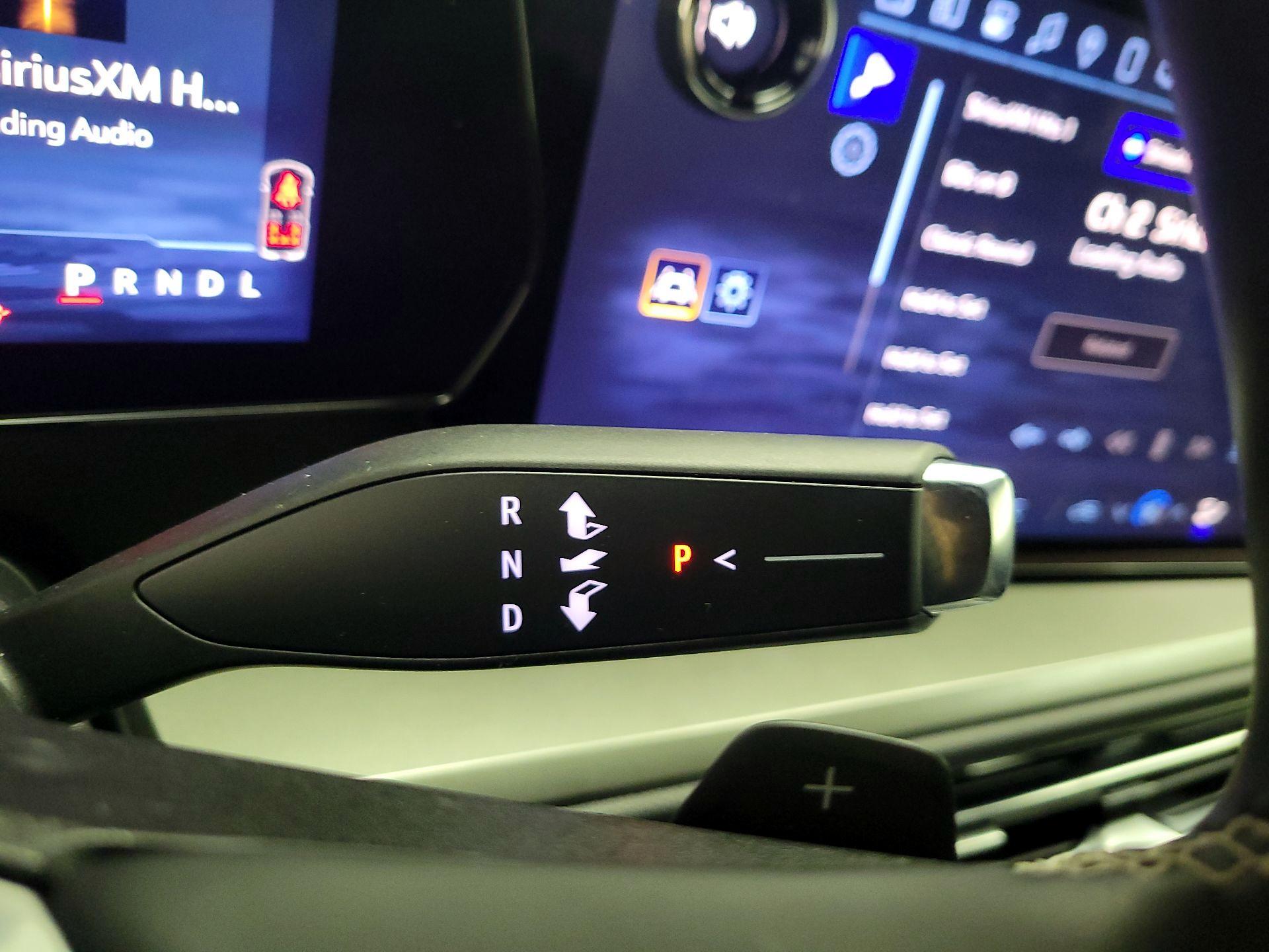 Thumbnail: 2025 Chevrolet Traverse - 15