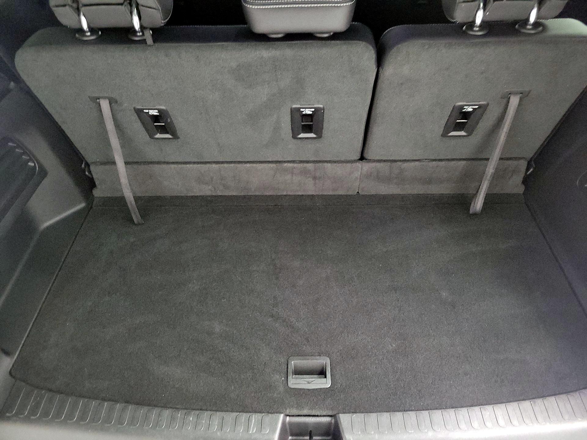 Thumbnail: 2025 Chevrolet Traverse - 16