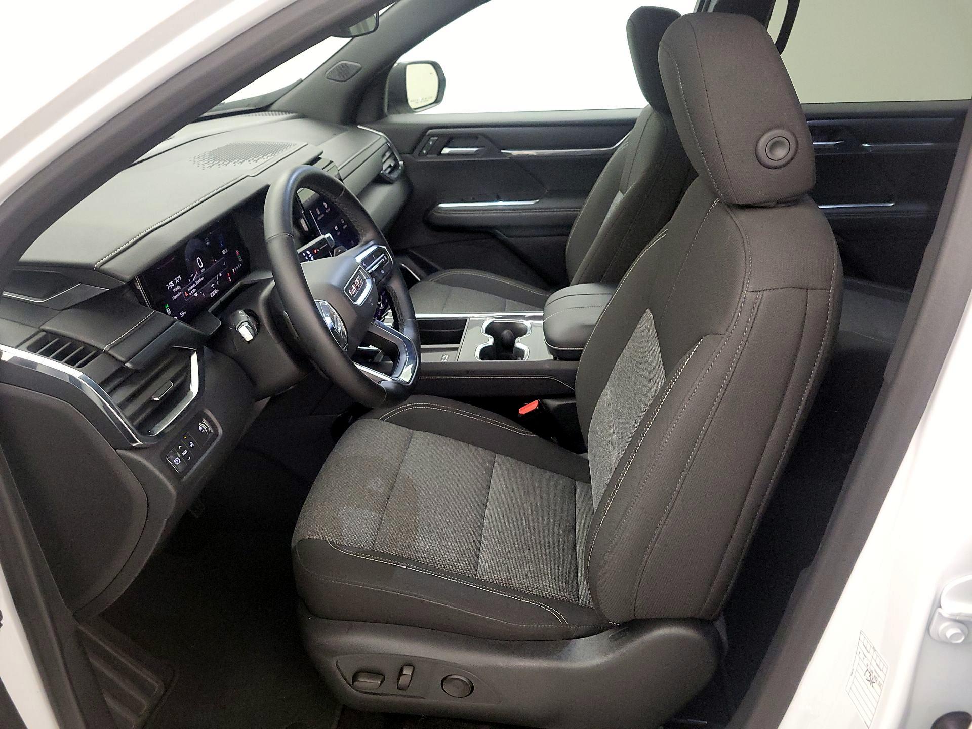 Thumbnail: 2025 GMC Acadia - 11