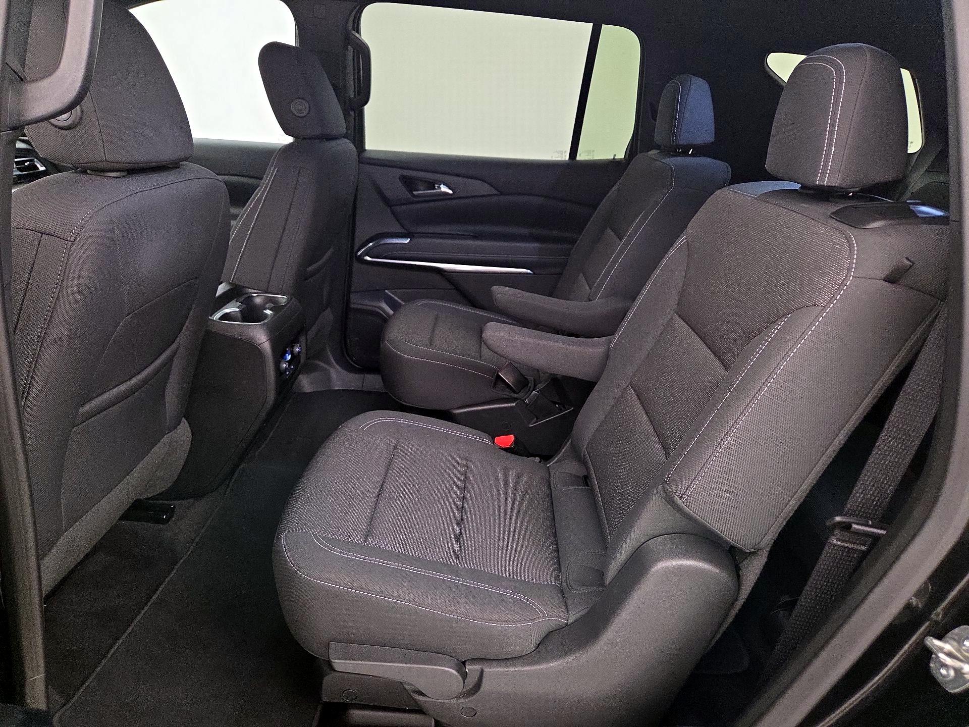 Thumbnail: 2025 Chevrolet Traverse - 19