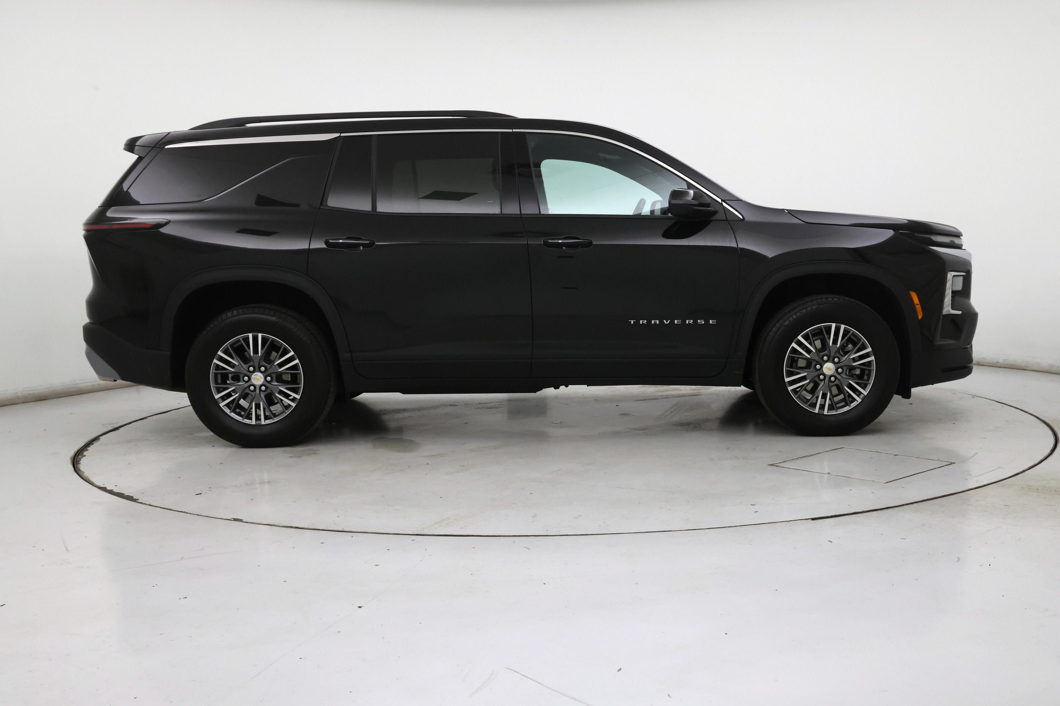 Thumbnail: 2025 Chevrolet Traverse - 7