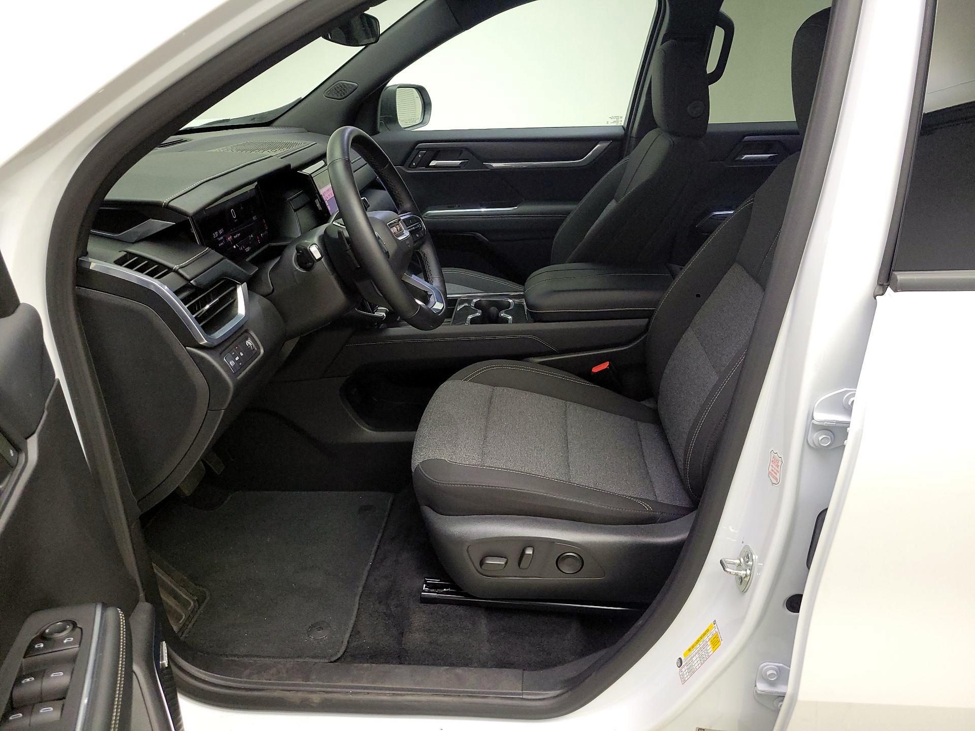 Thumbnail: 2025 GMC Acadia - 11