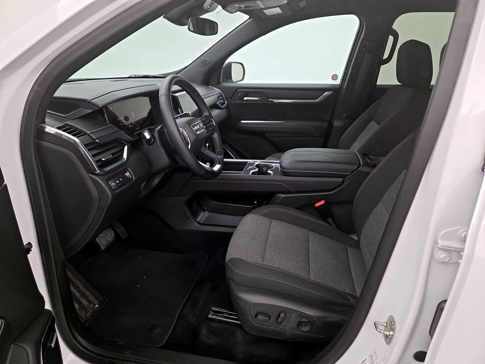 Thumbnail: 2025 GMC Acadia - 11