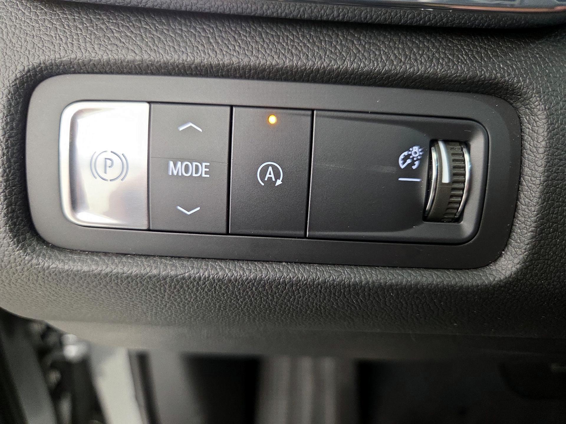 Thumbnail: 2025 GMC Acadia - 13