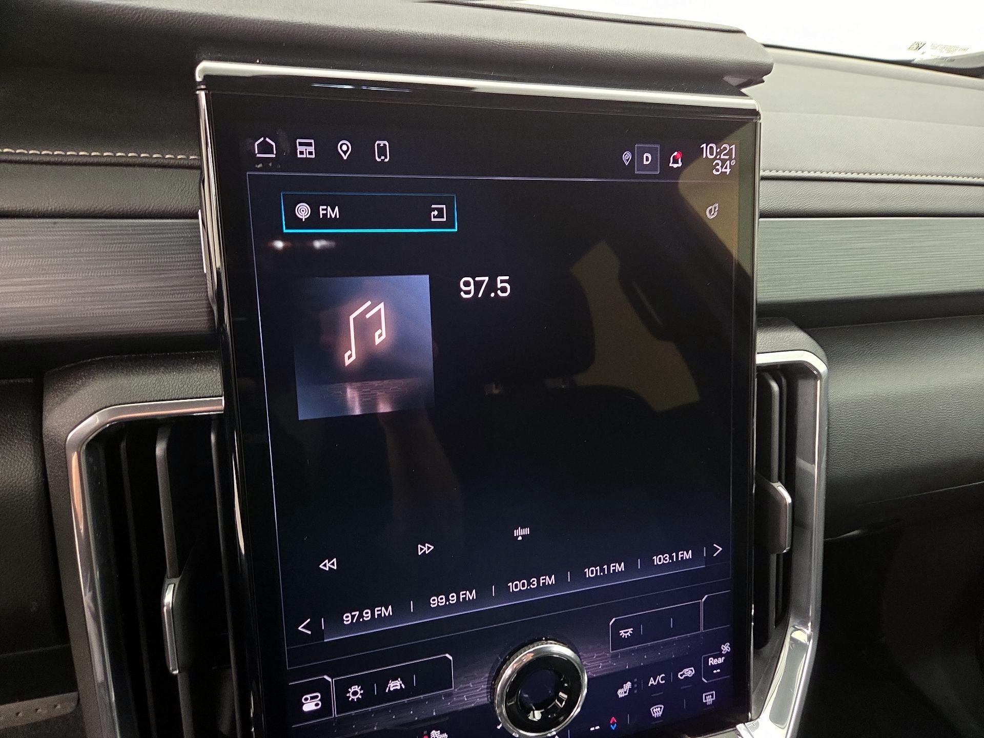 Thumbnail: 2025 GMC Acadia - 15