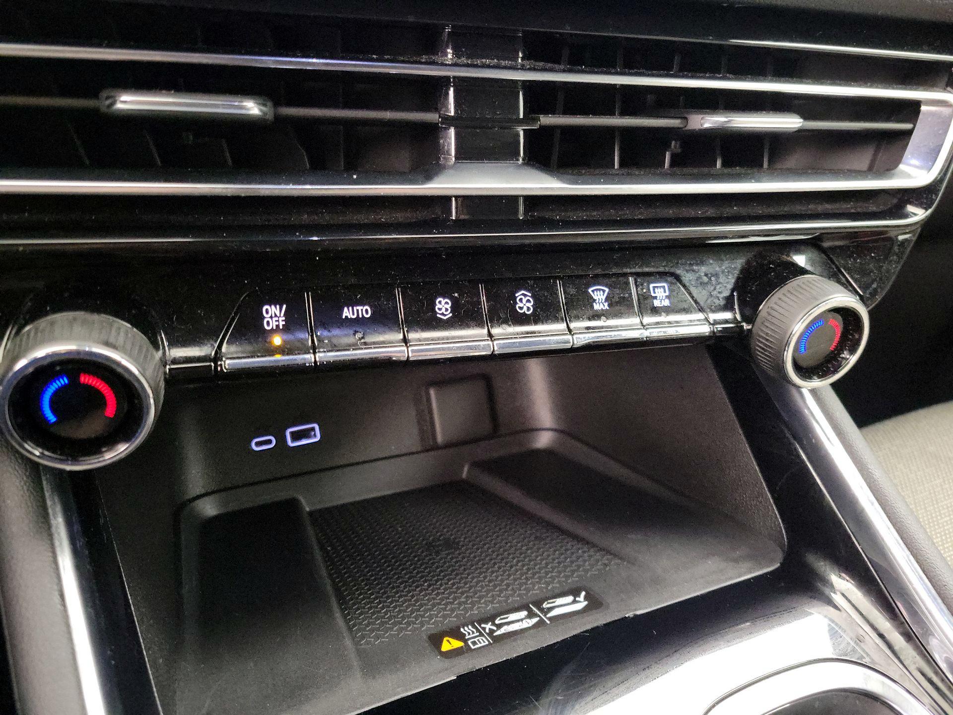 Thumbnail: 2025 Chevrolet Traverse - 16