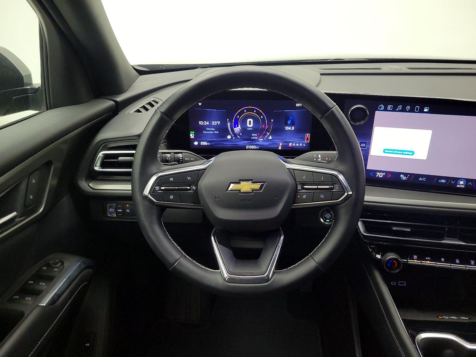 Thumbnail: 2025 Chevrolet Traverse - 10