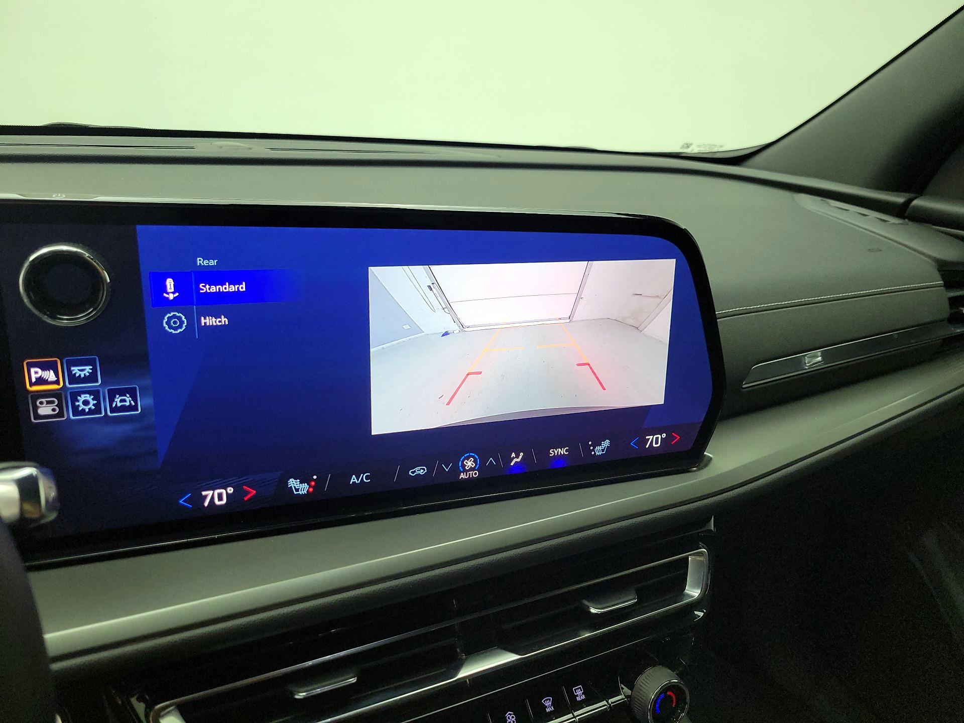 Thumbnail: 2025 Chevrolet Traverse - 15