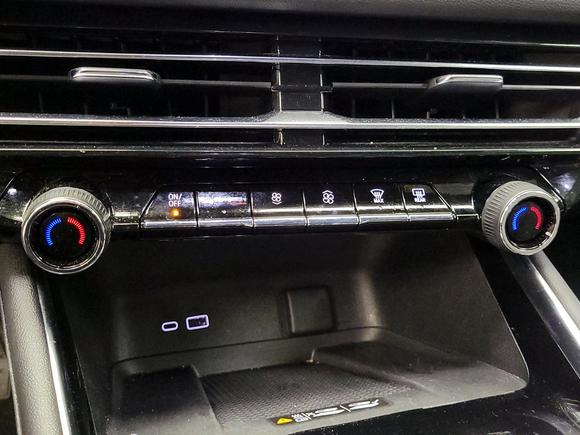 Thumbnail: 2025 Chevrolet Traverse - 17