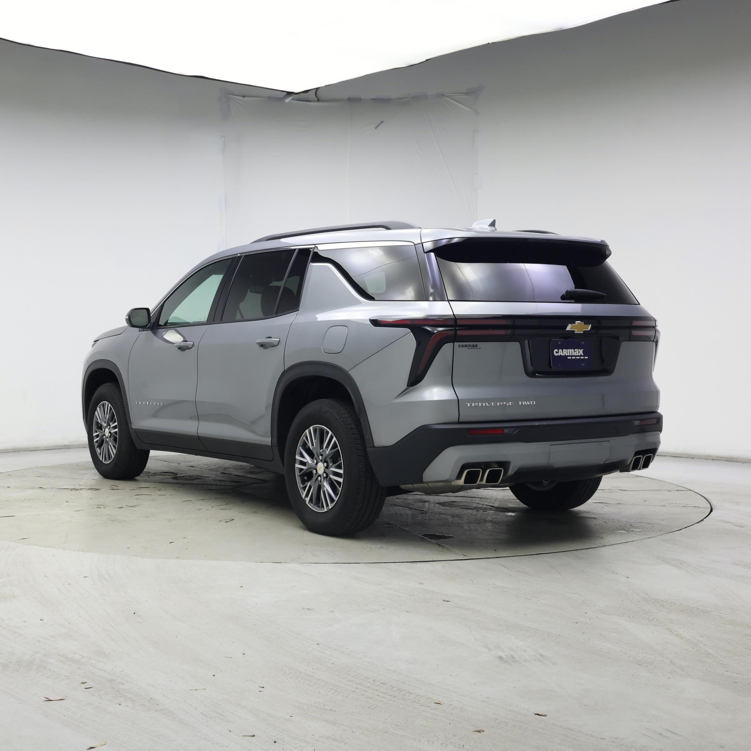 Thumbnail: 2025 Chevrolet Traverse - 2