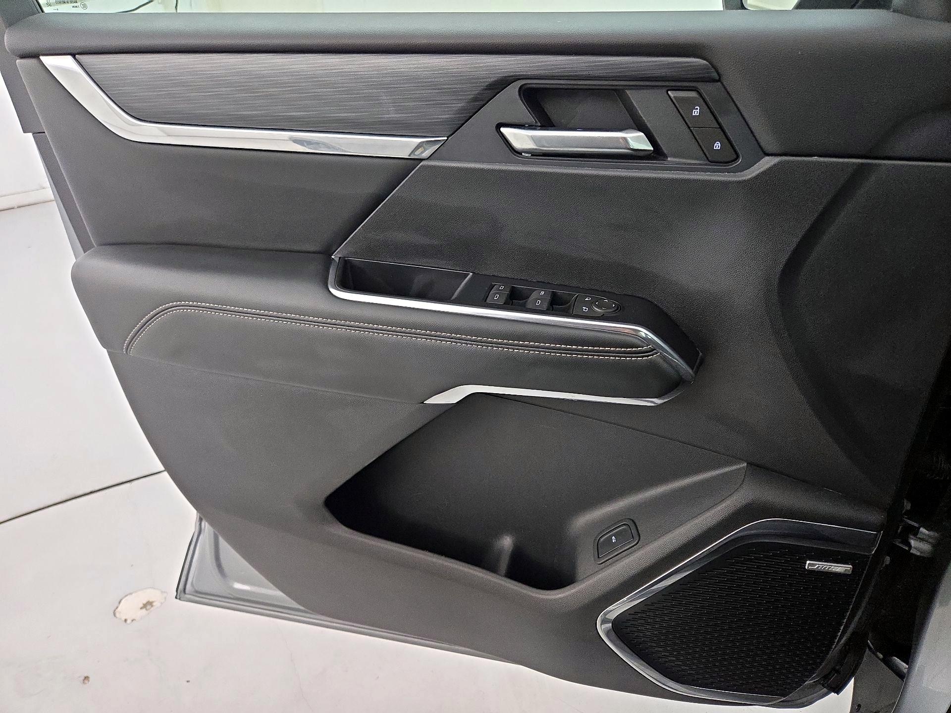 Thumbnail: 2025 GMC Acadia - 12