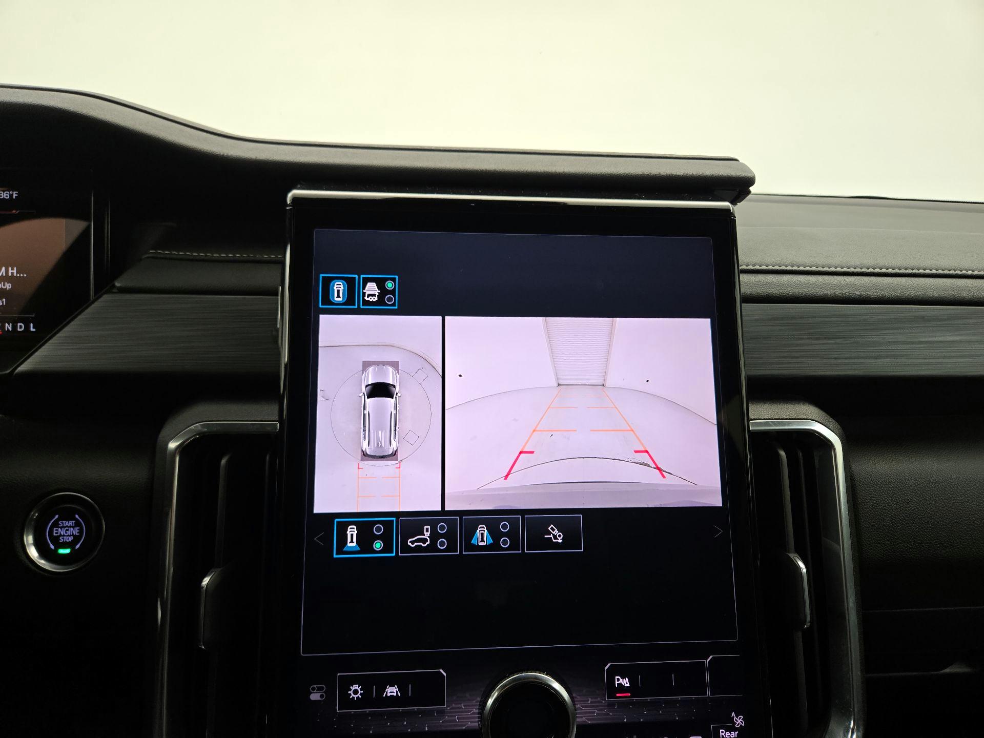 Thumbnail: 2025 GMC Acadia - 15