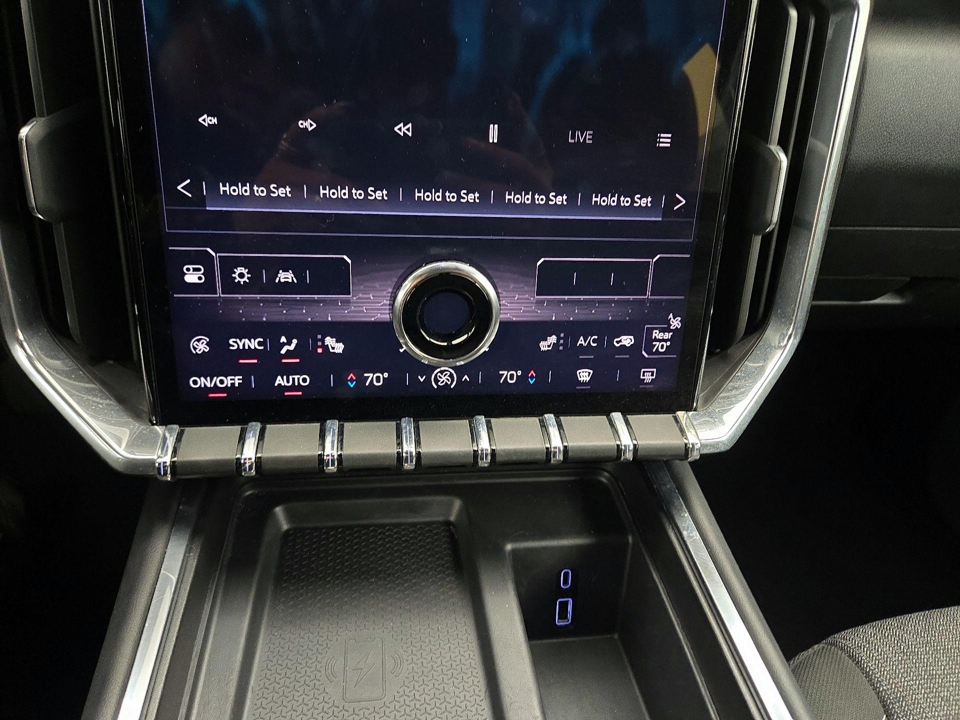 Thumbnail: 2025 GMC Acadia - 17