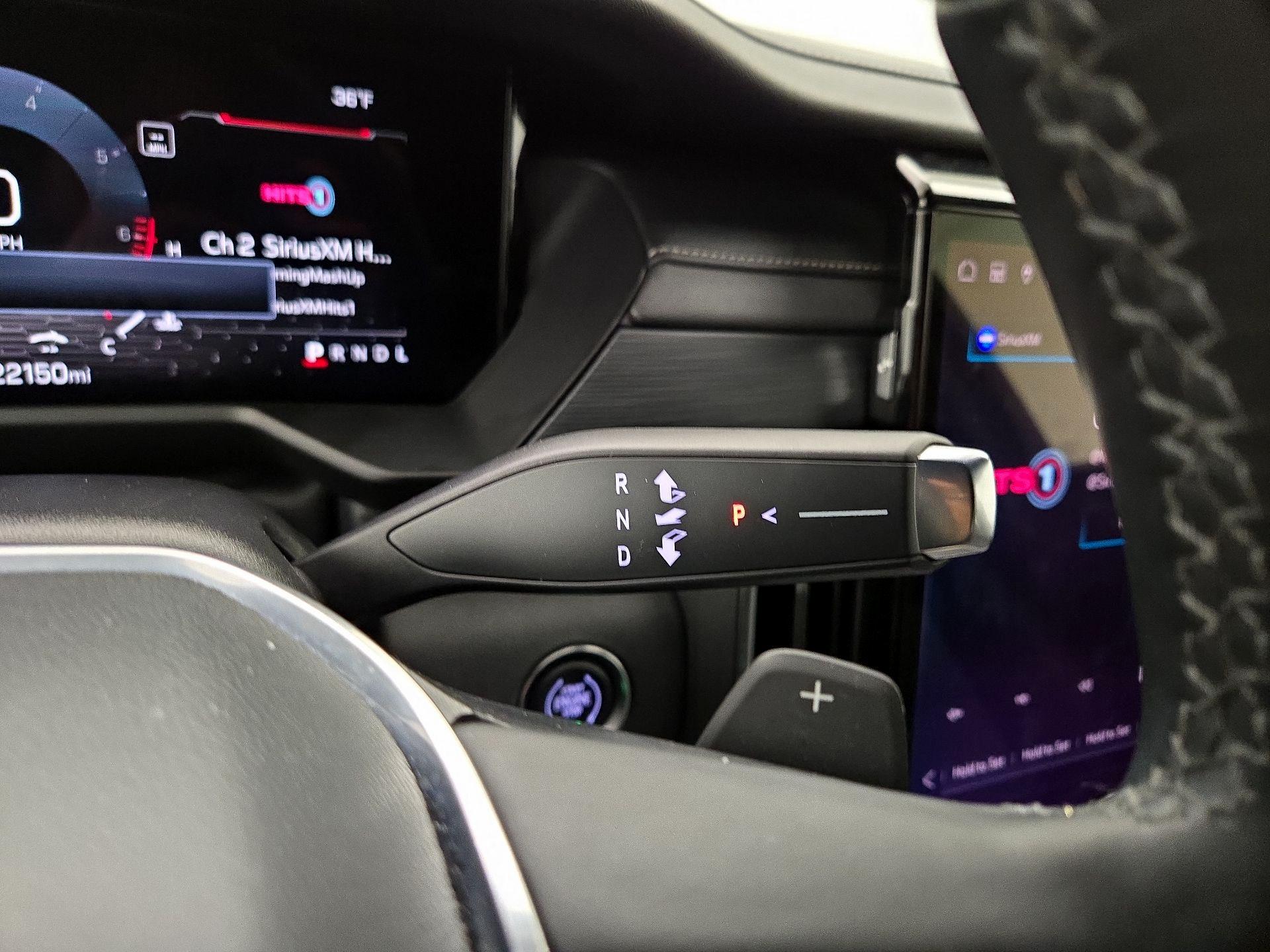 Thumbnail: 2025 GMC Acadia - 18