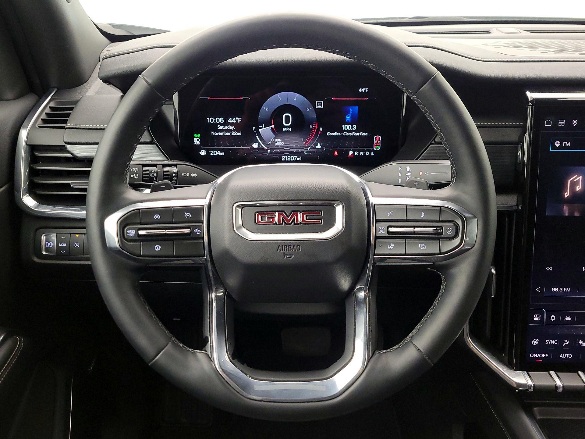 Thumbnail: 2025 GMC Acadia - 10