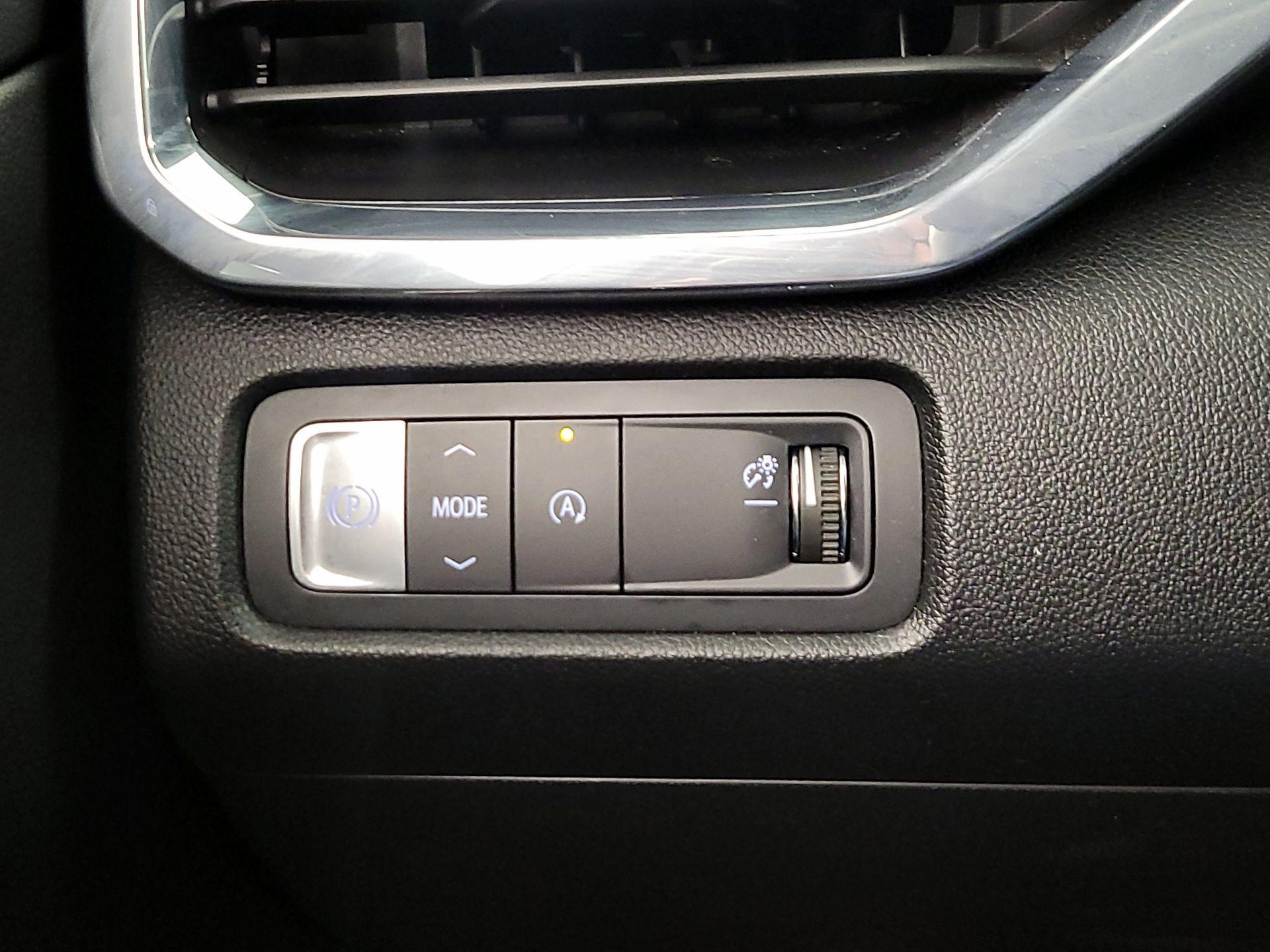 Thumbnail: 2025 GMC Acadia - 13