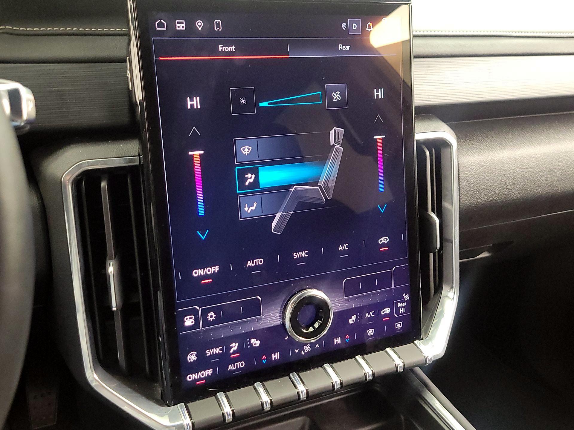 Thumbnail: 2025 GMC Acadia - 16