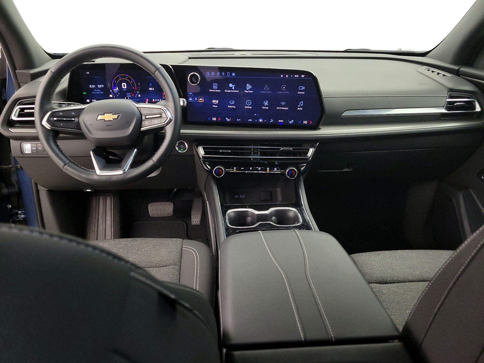 Thumbnail: 2025 Chevrolet Traverse - 9