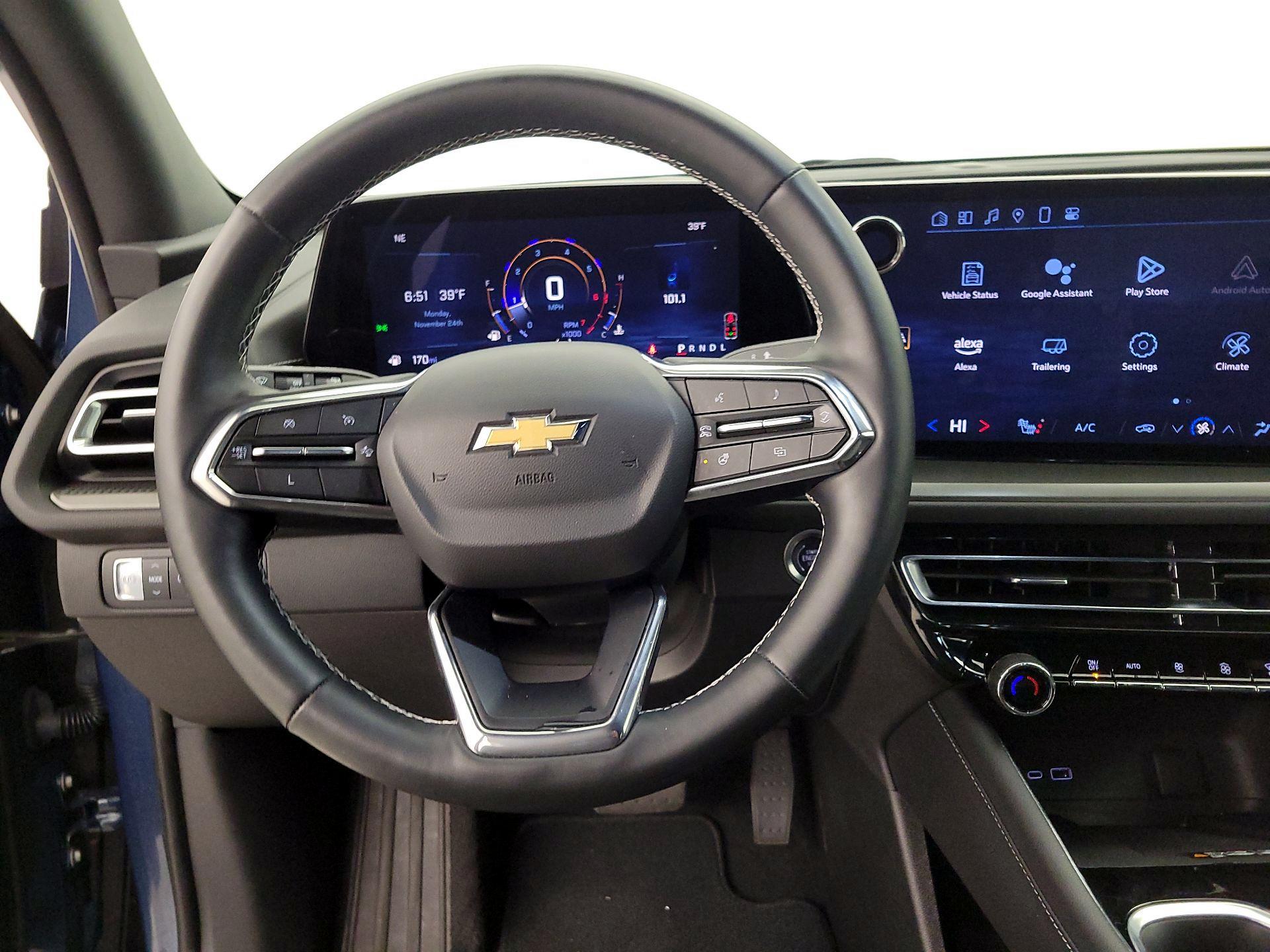 Thumbnail: 2025 Chevrolet Traverse - 10