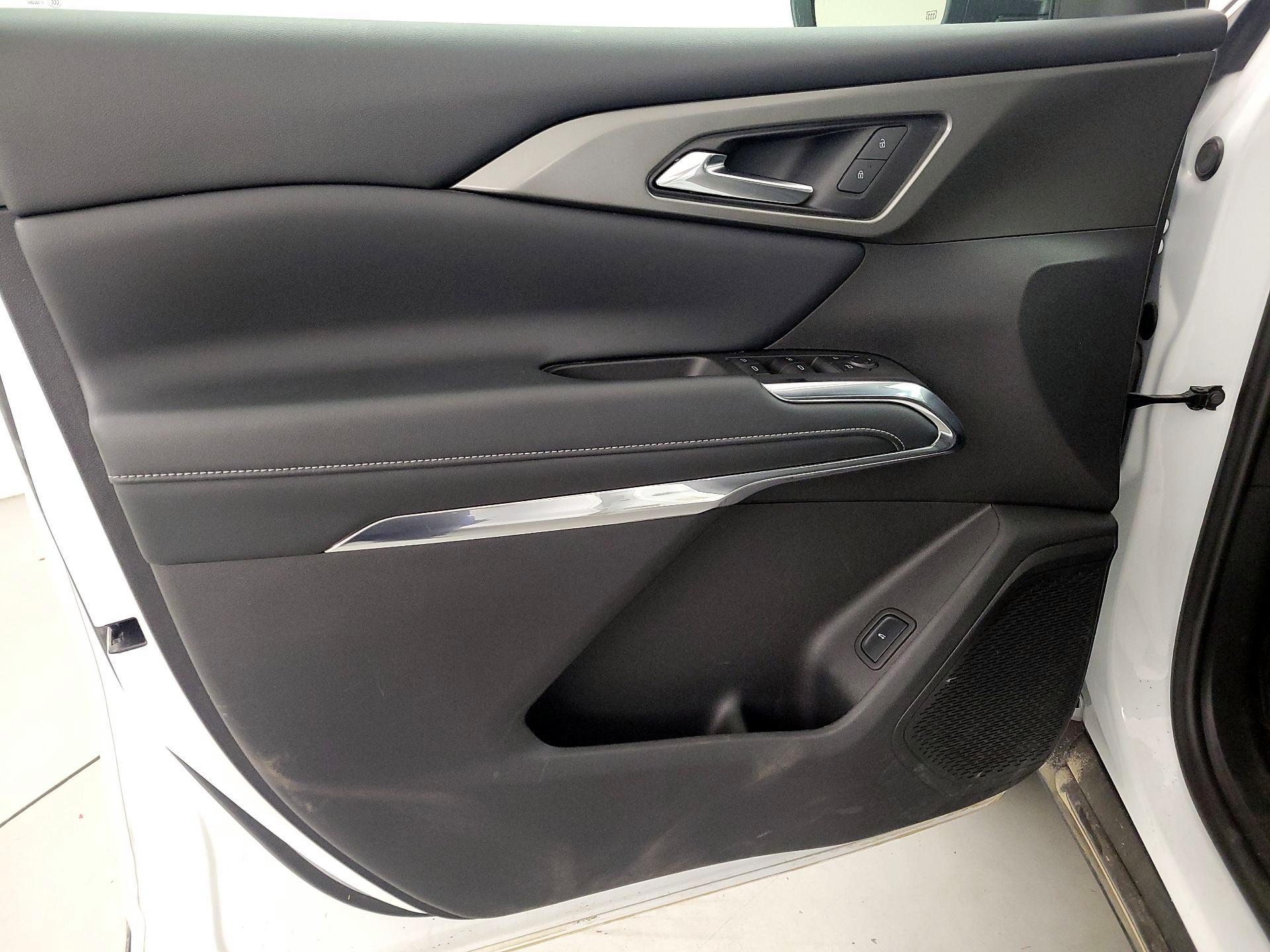 Thumbnail: 2025 Chevrolet Traverse - 12