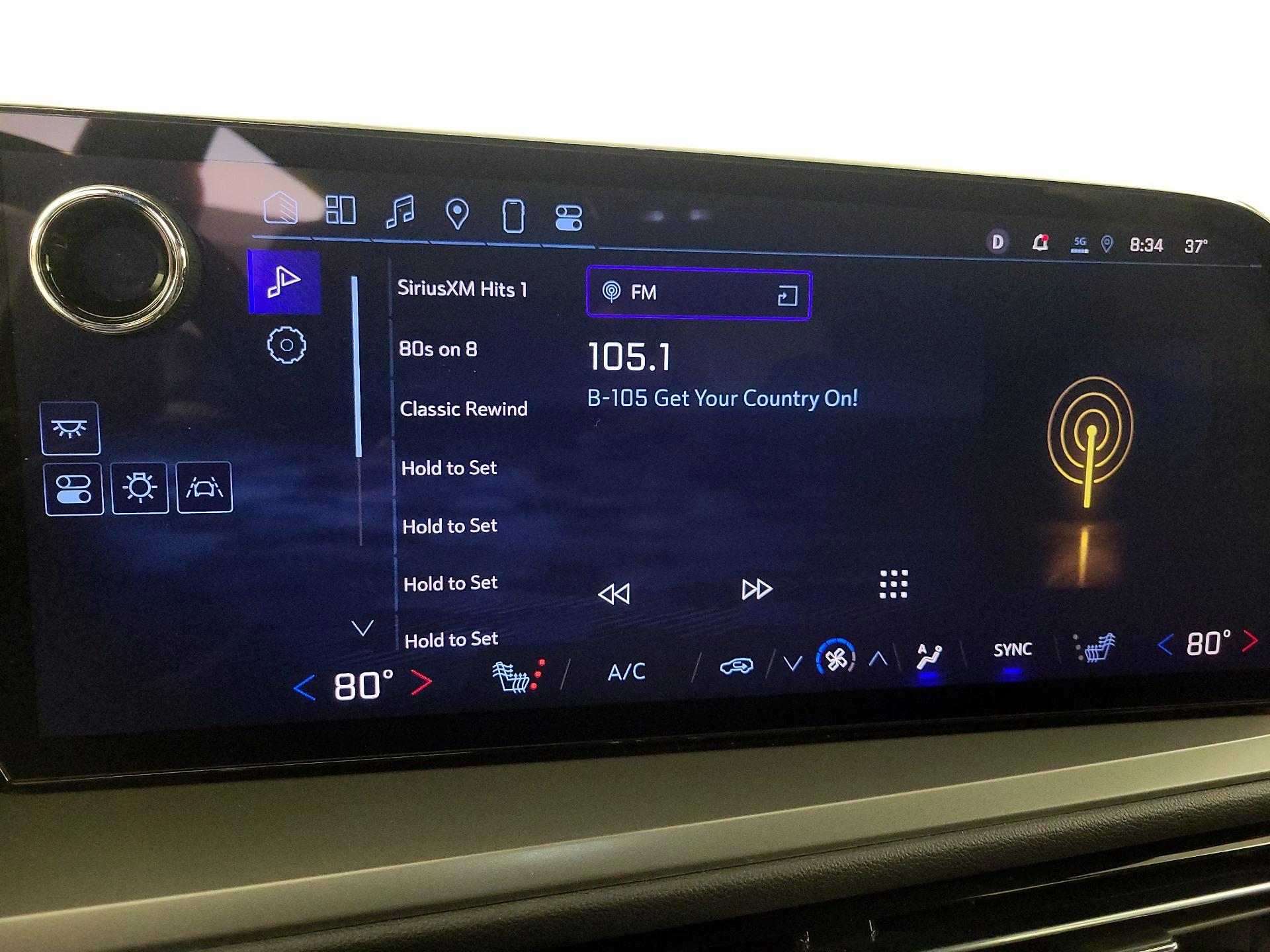 Thumbnail: 2025 Chevrolet Traverse - 15