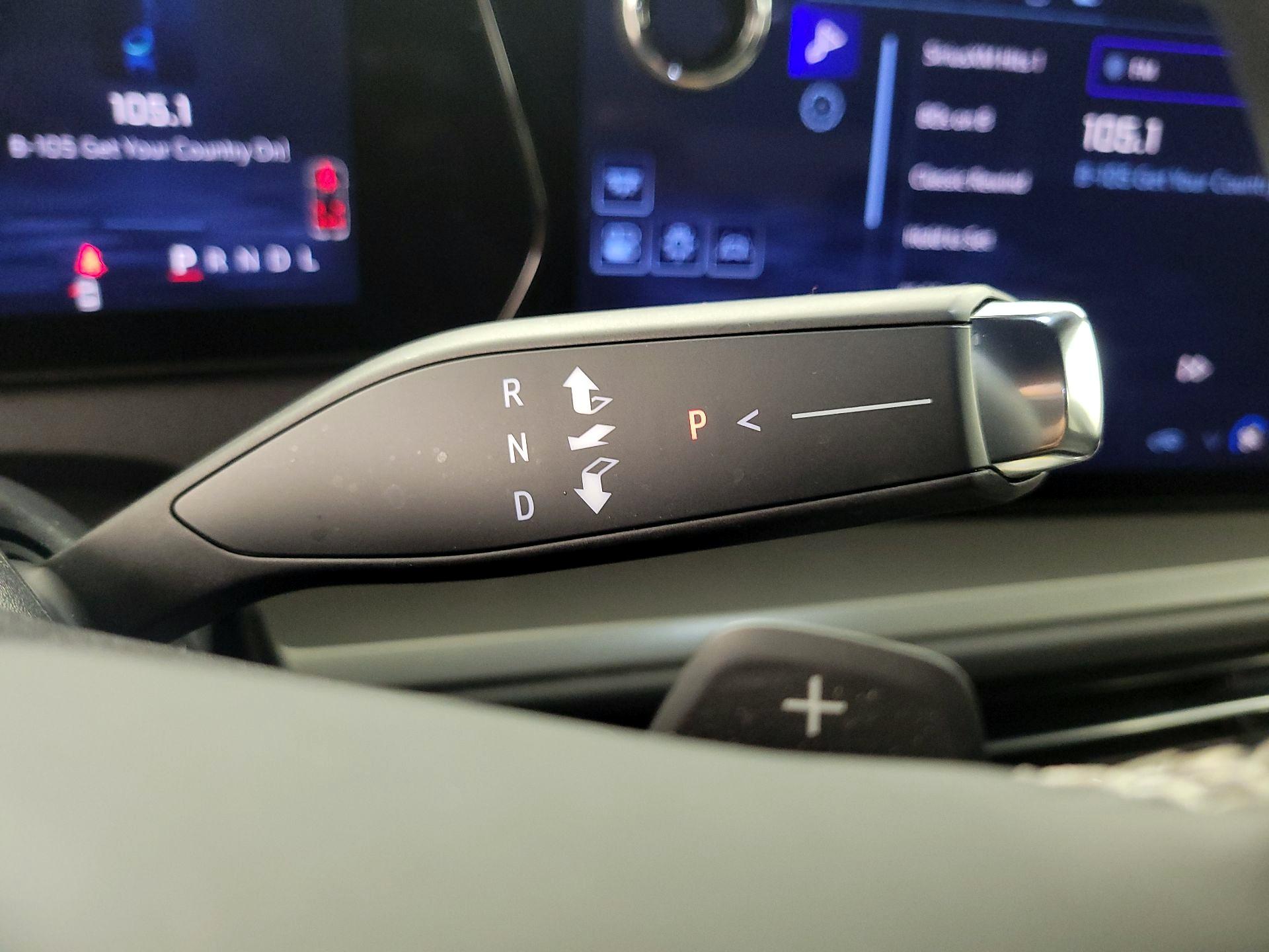 Thumbnail: 2025 Chevrolet Traverse - 17