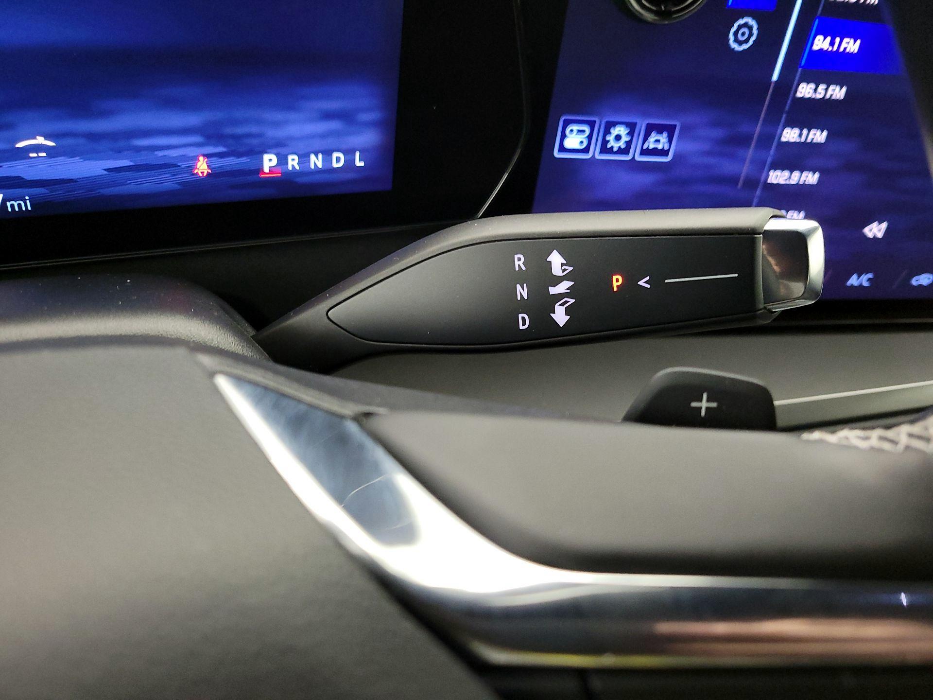 Thumbnail: 2025 Chevrolet Traverse - 17