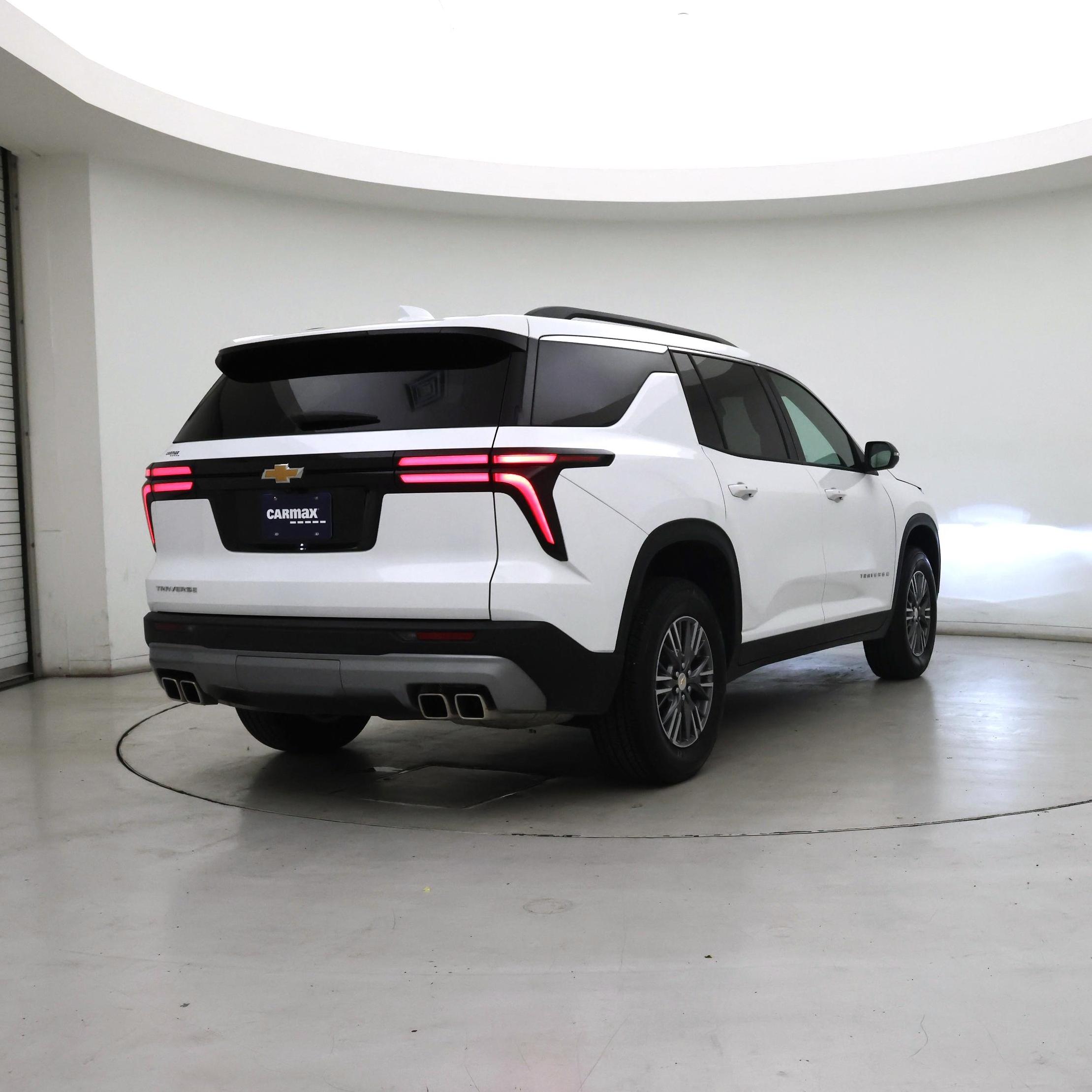 Thumbnail: 2025 Chevrolet Traverse - 8