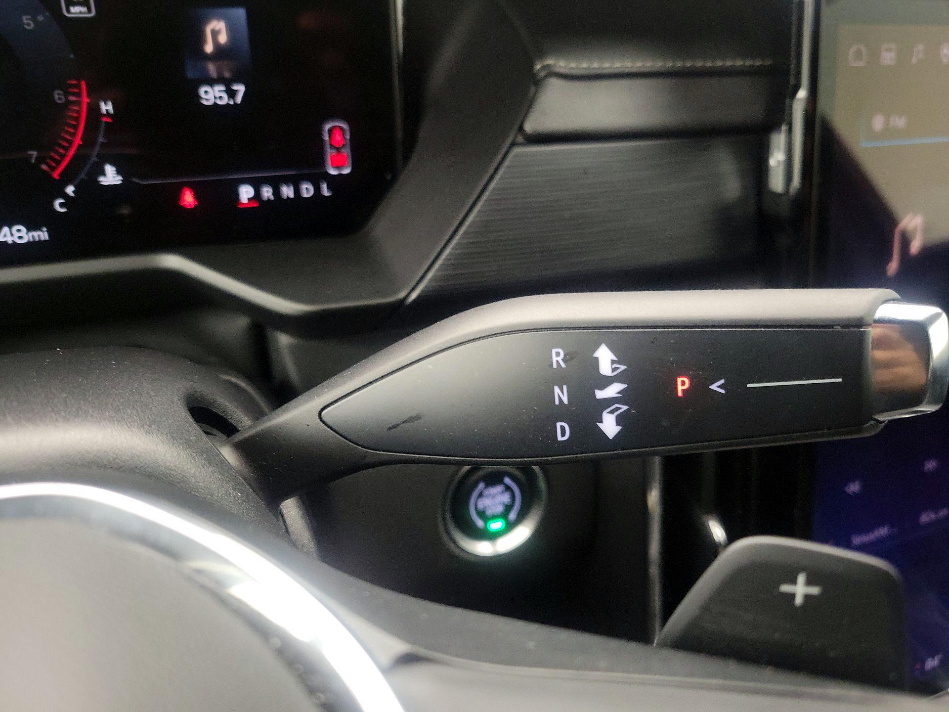 Thumbnail: 2025 GMC Acadia - 18