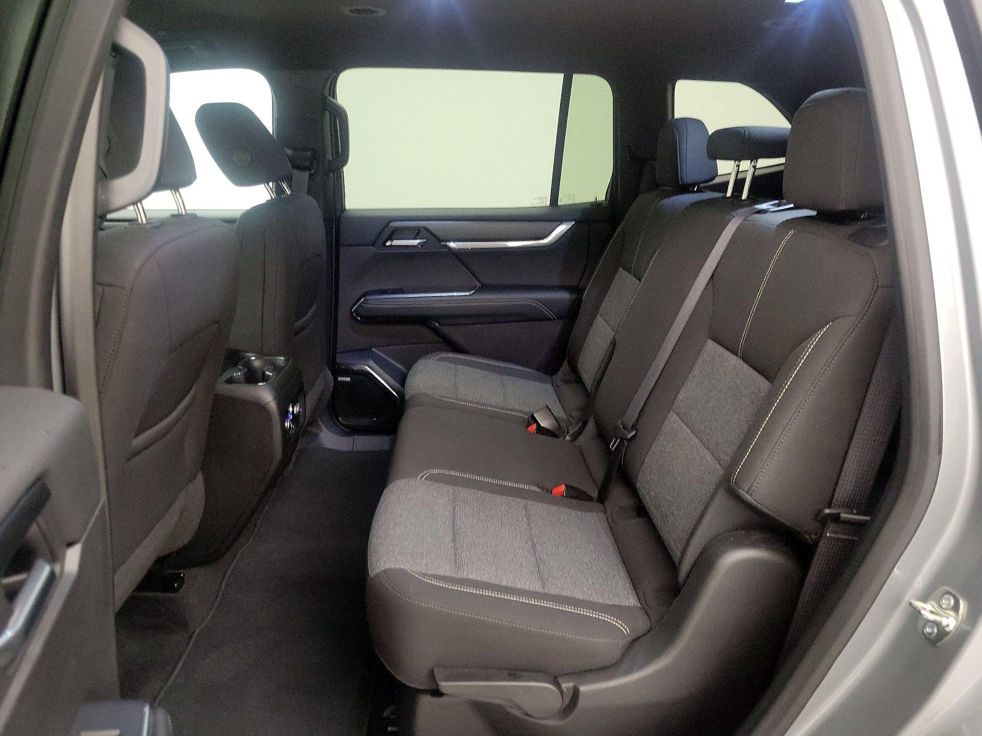 Thumbnail: 2025 GMC Acadia - 20