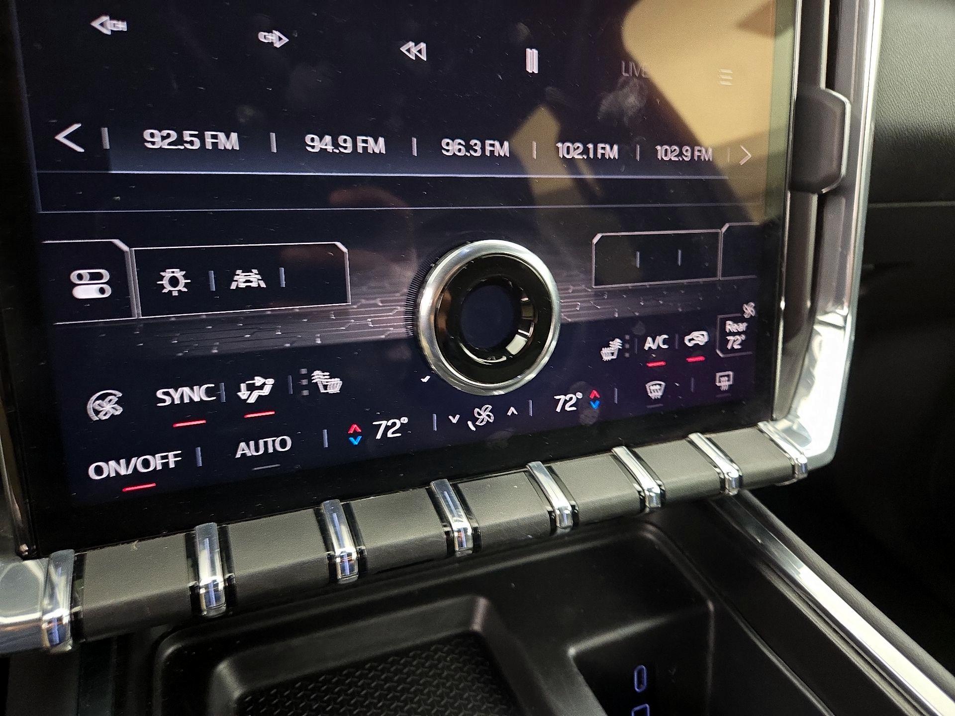 Thumbnail: 2025 GMC Acadia - 16