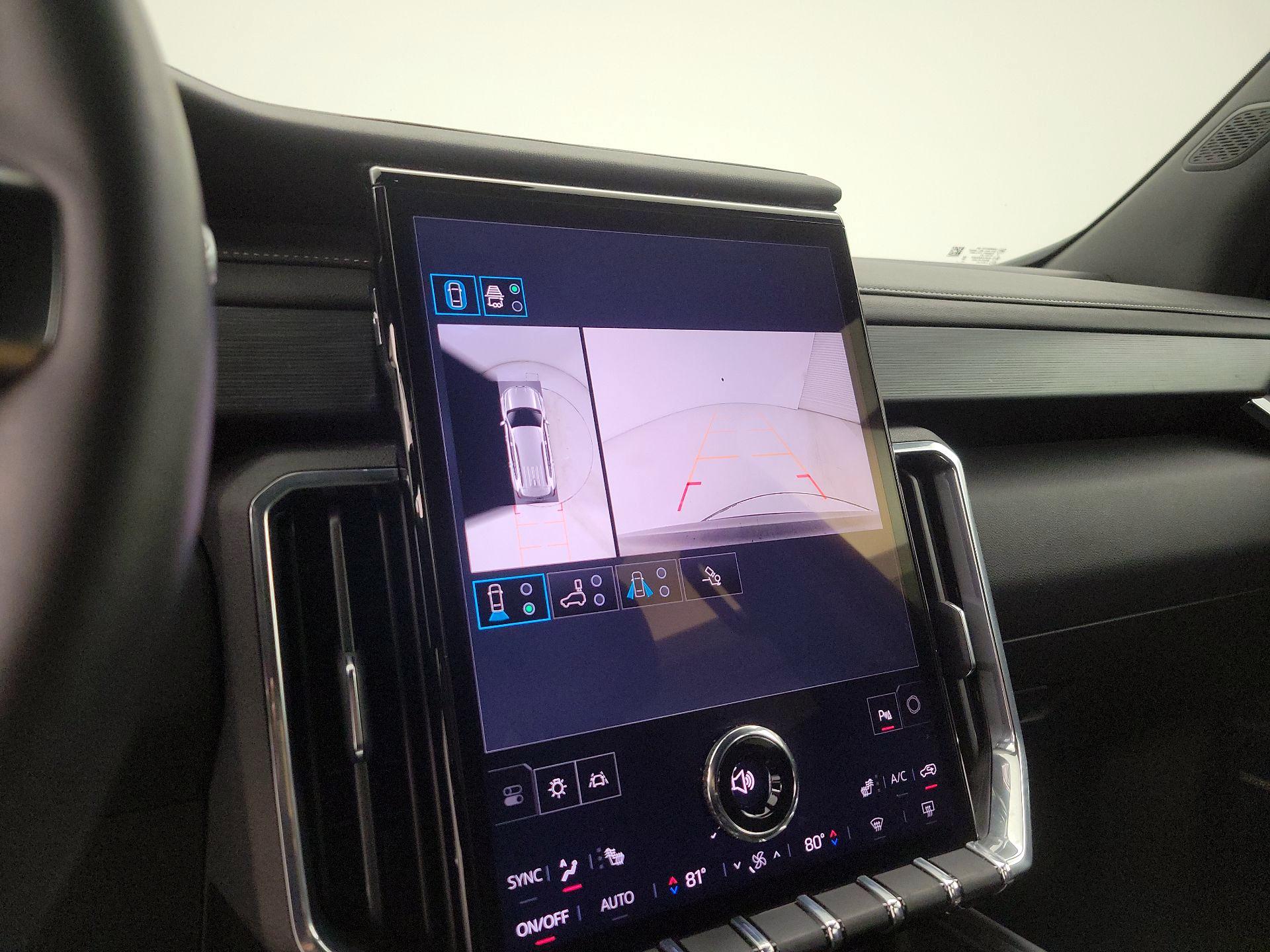 Thumbnail: 2025 GMC Acadia - 14