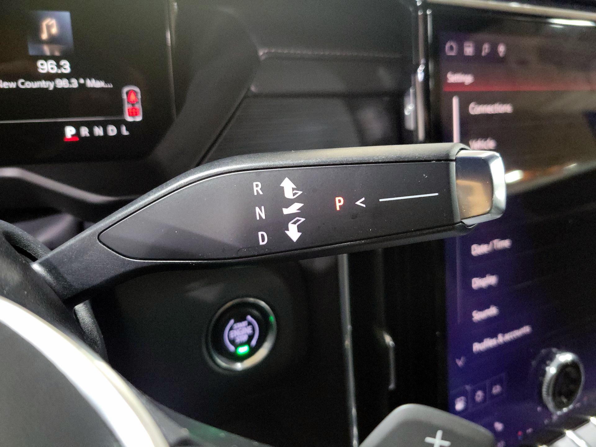 Thumbnail: 2025 GMC Acadia - 17