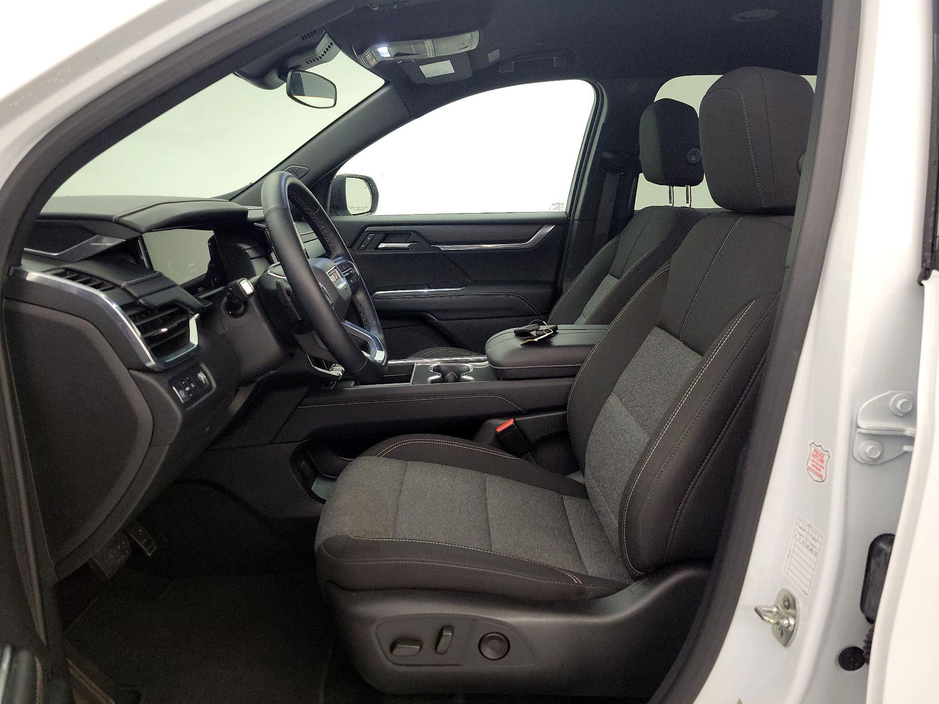 Thumbnail: 2025 GMC Acadia - 11