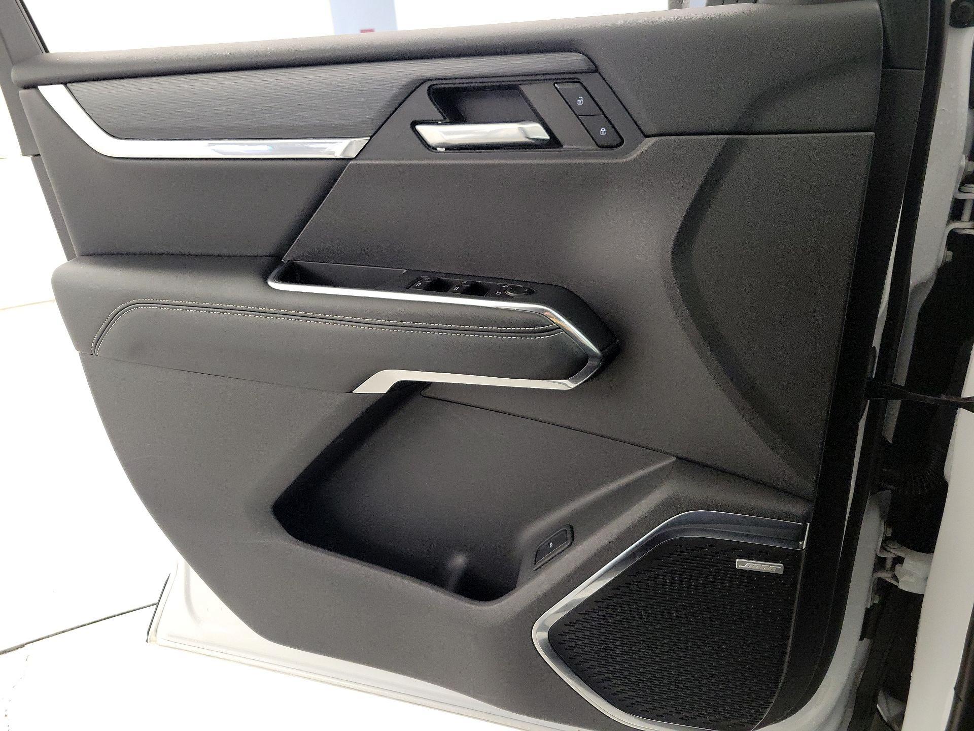 Thumbnail: 2025 GMC Acadia - 12