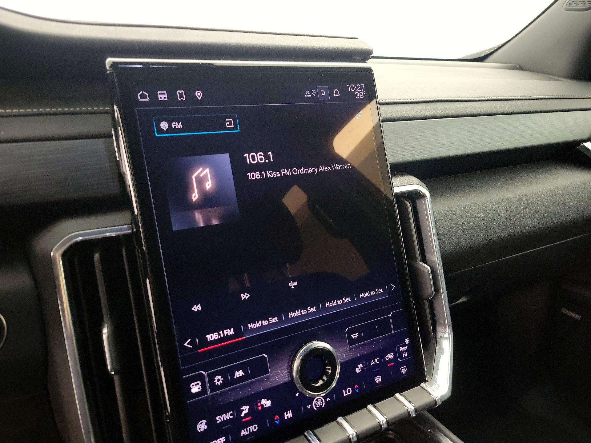 Thumbnail: 2025 GMC Acadia - 15