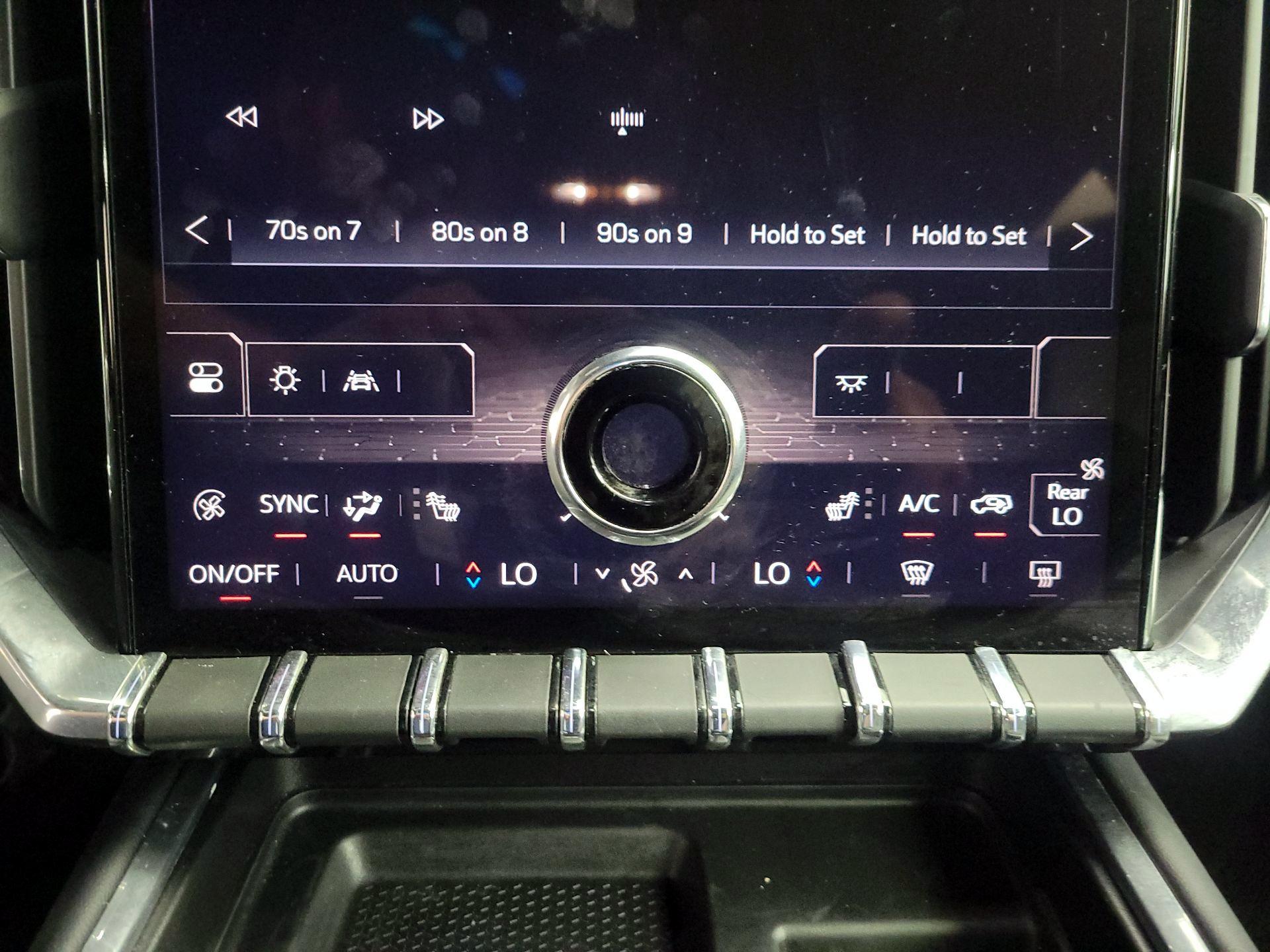 Thumbnail: 2025 GMC Acadia - 17