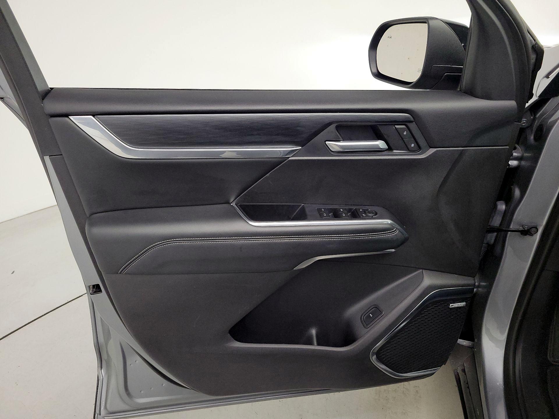 Thumbnail: 2025 GMC Acadia - 12