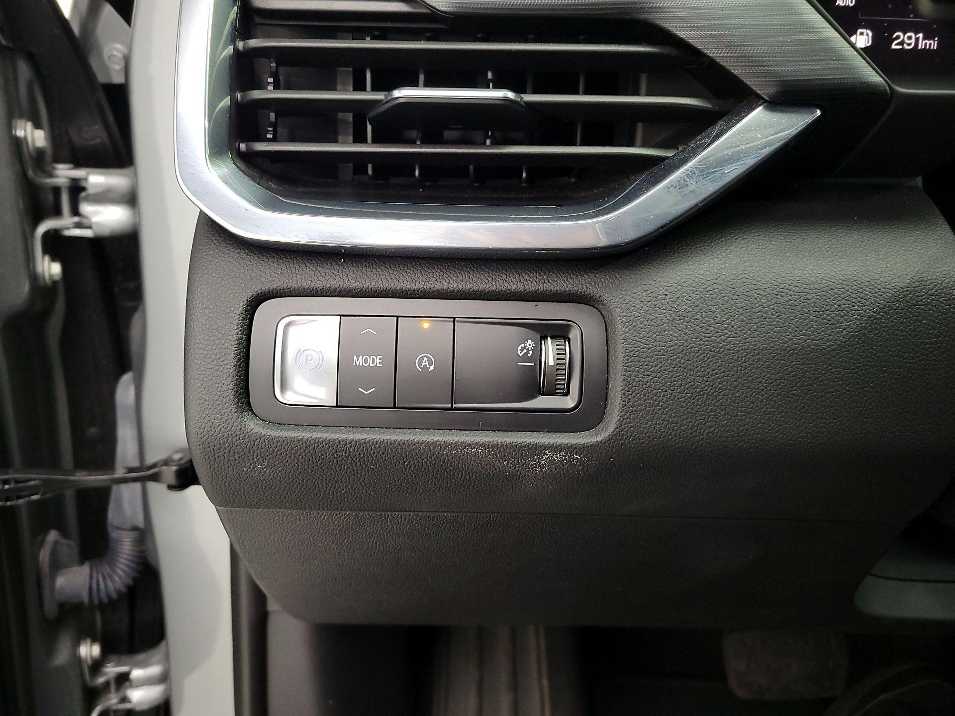 Thumbnail: 2025 GMC Acadia - 13